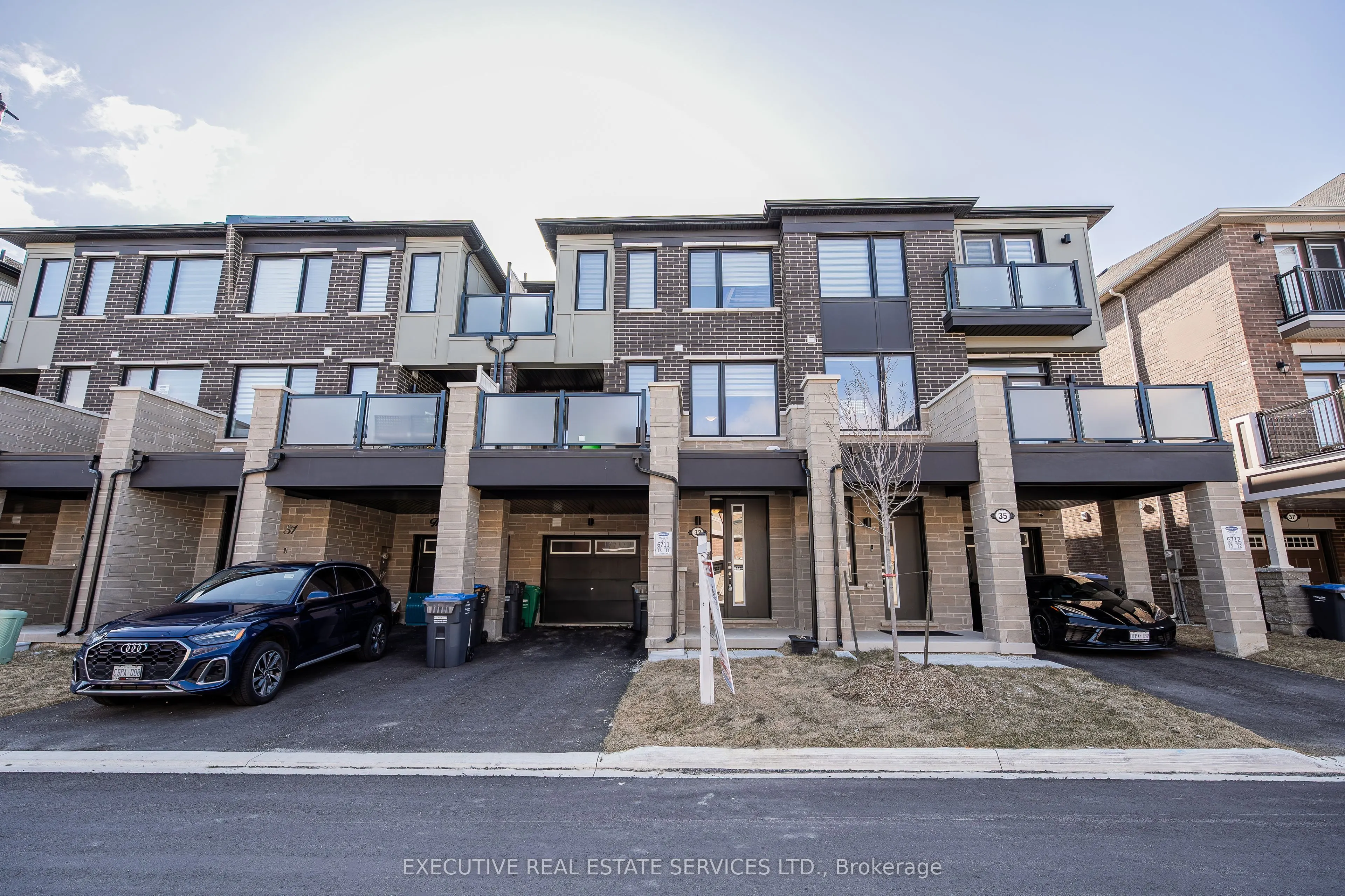 33 Keppel Circle