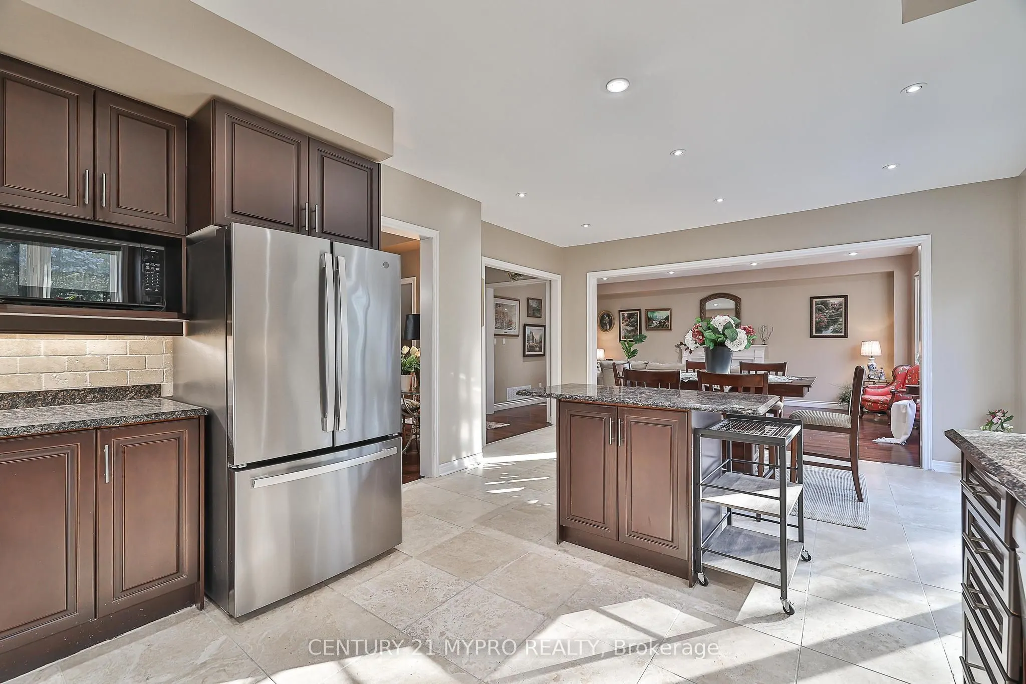 1665 Glenvista Drive