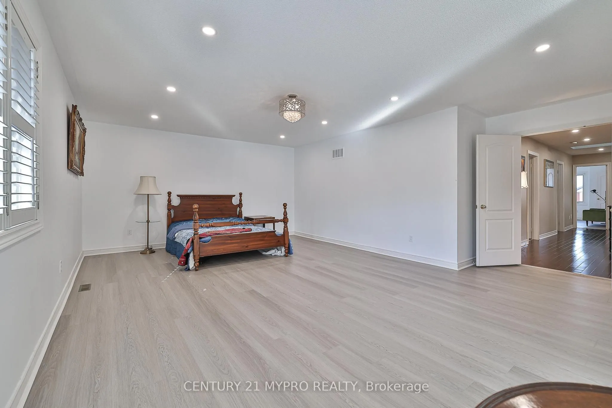 1665 Glenvista Drive