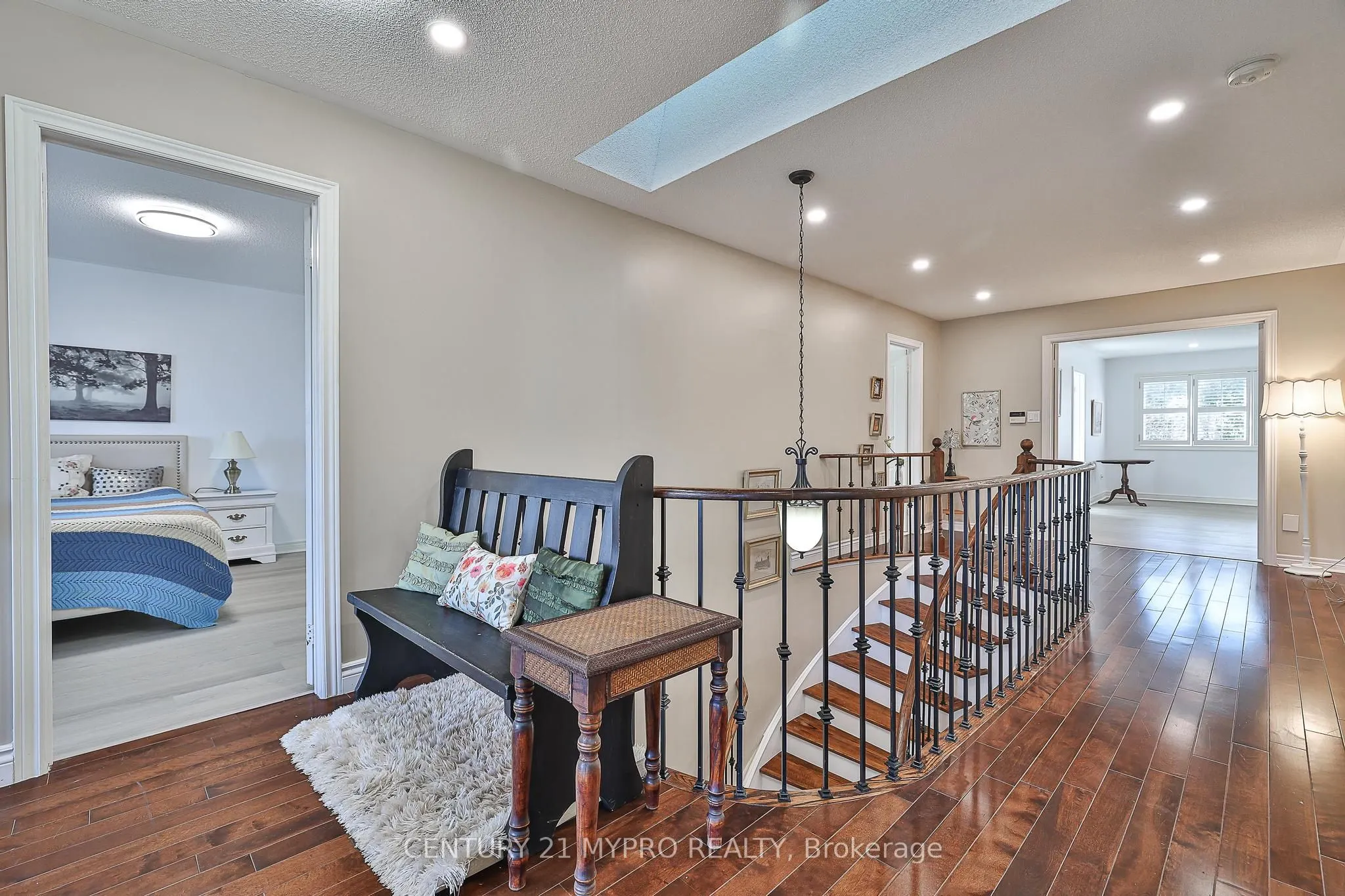 1665 Glenvista Drive