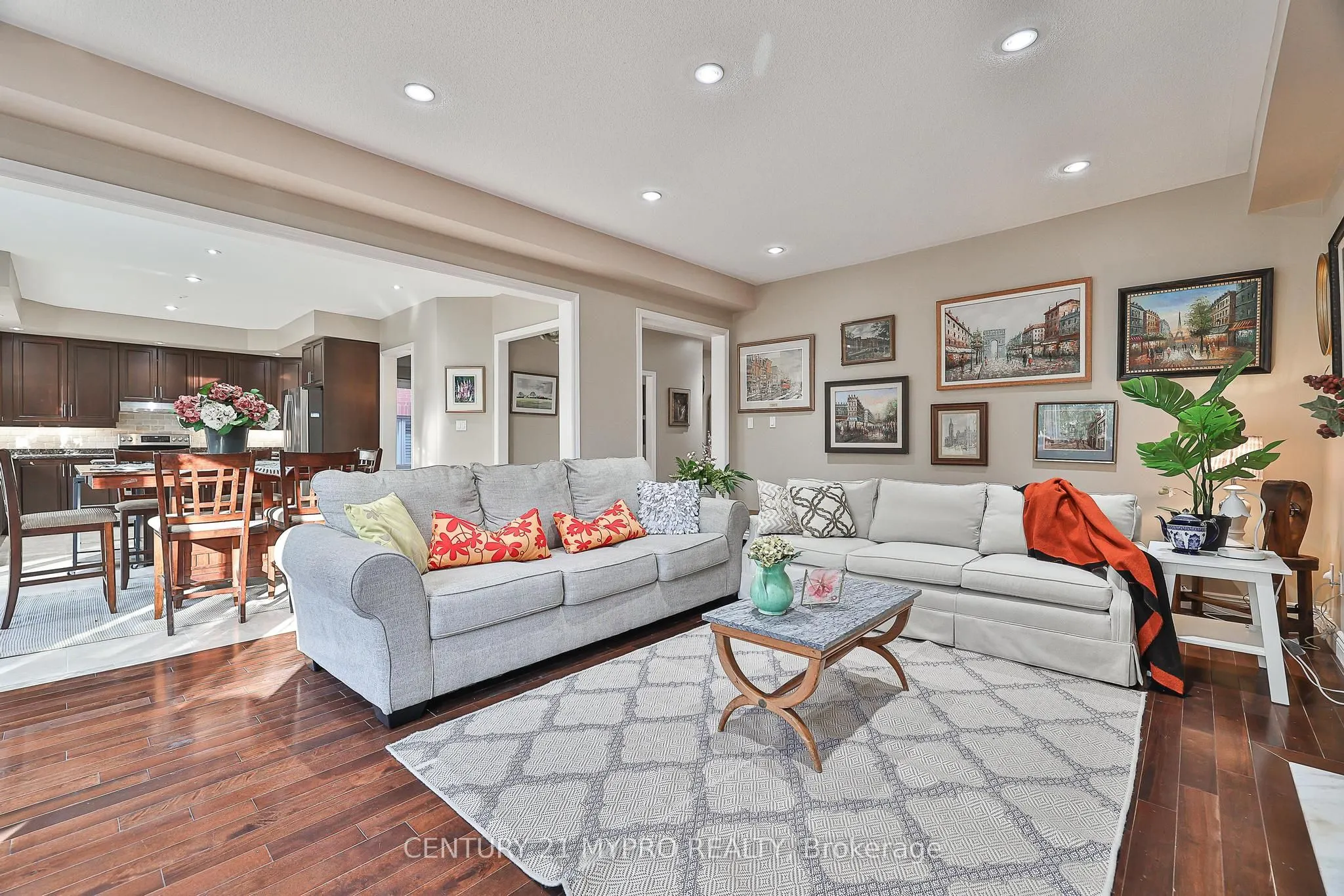 1665 Glenvista Drive