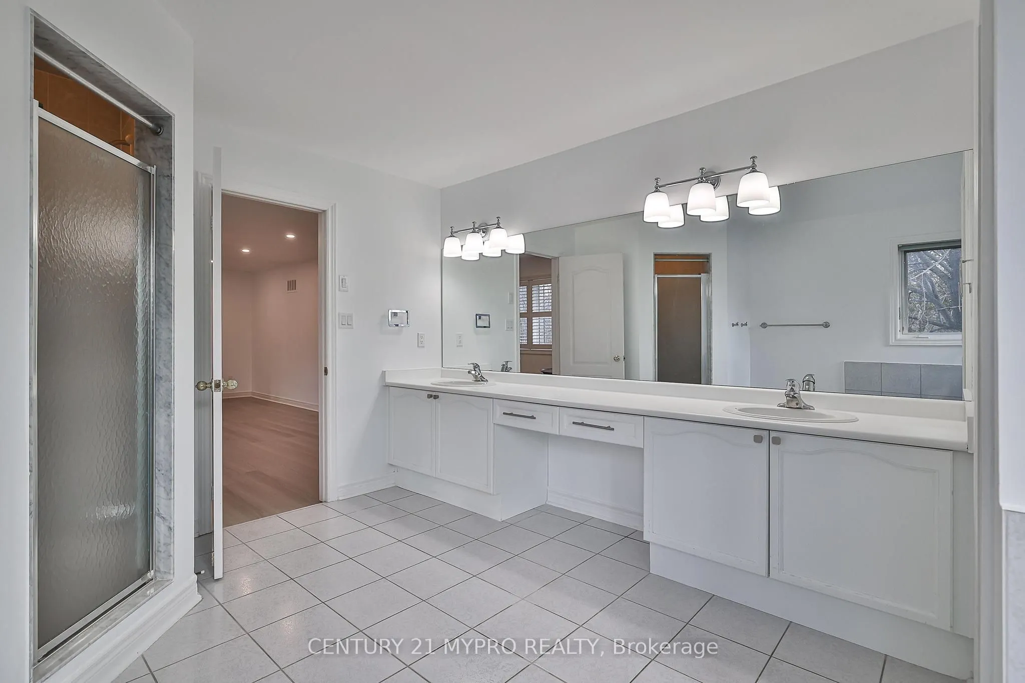 1665 Glenvista Drive