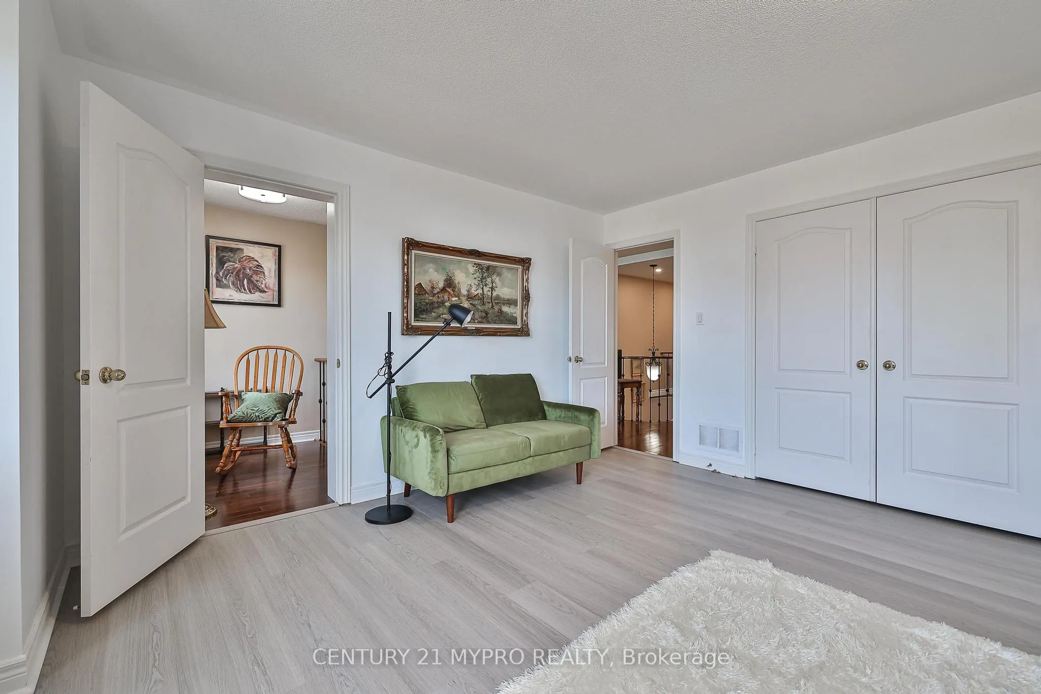 1665 Glenvista Drive