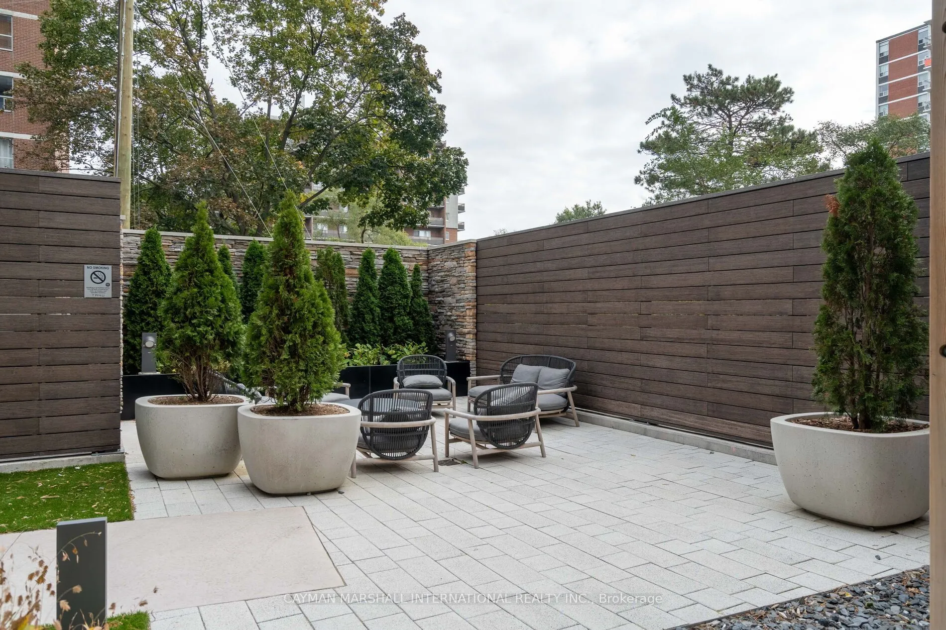 21 Park Street E #1103