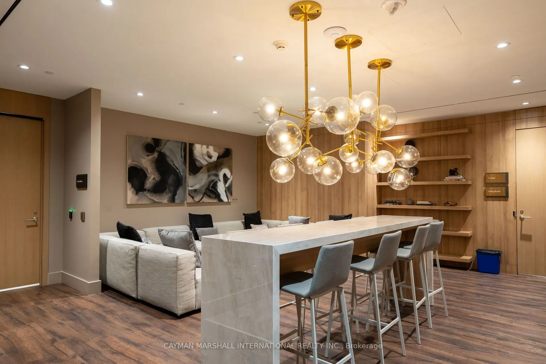 21 Park Street E #1103