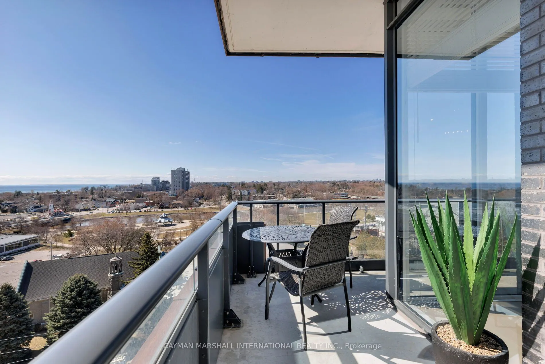 21 Park Street E #1103