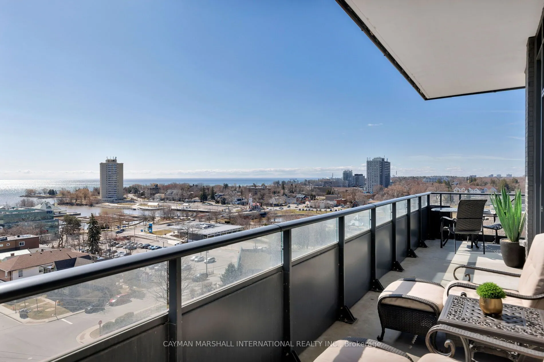 21 Park Street E #1103