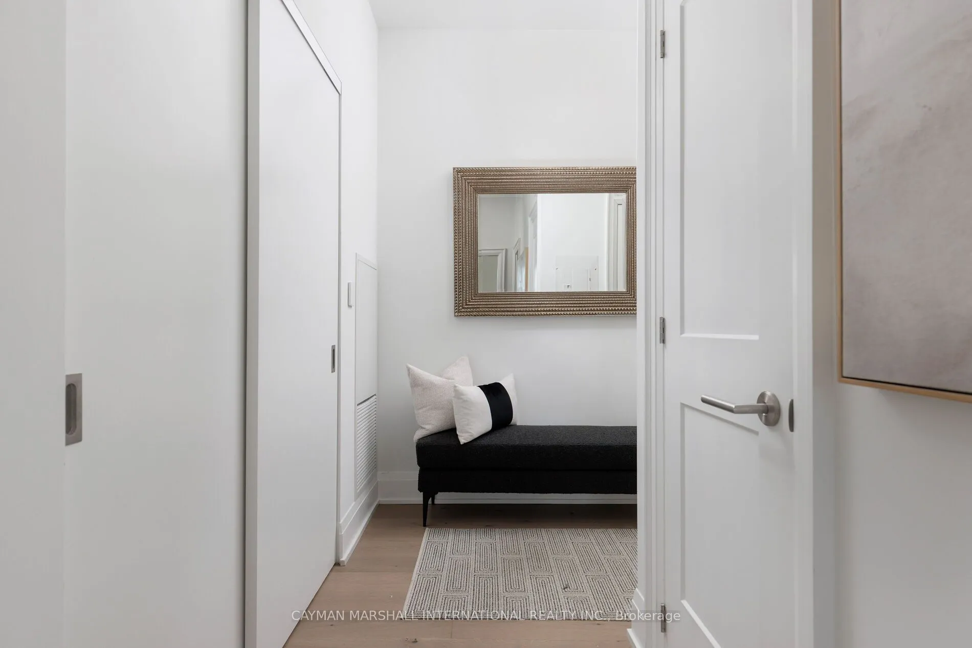 21 Park Street E #1103