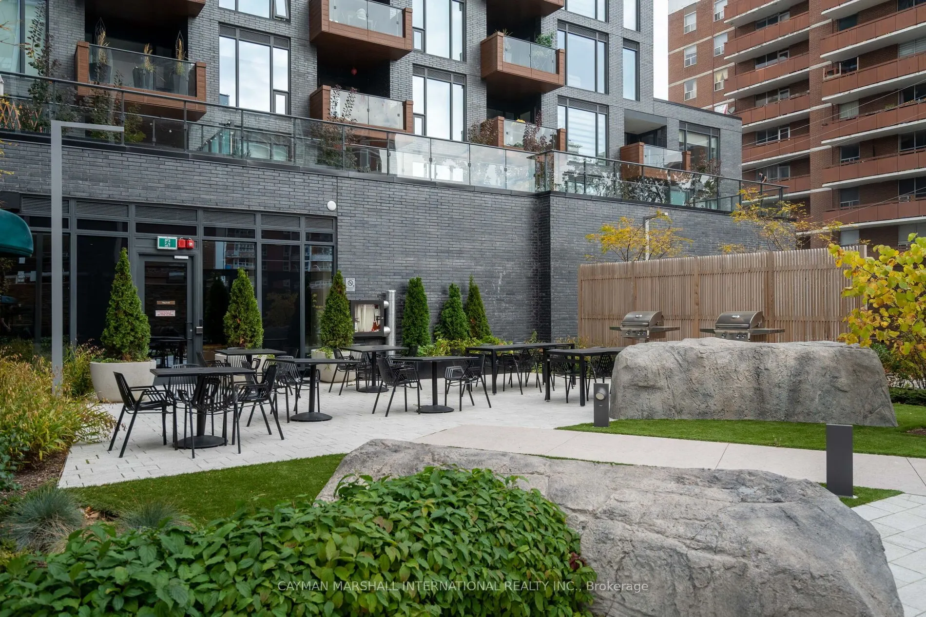 21 Park Street E #1103