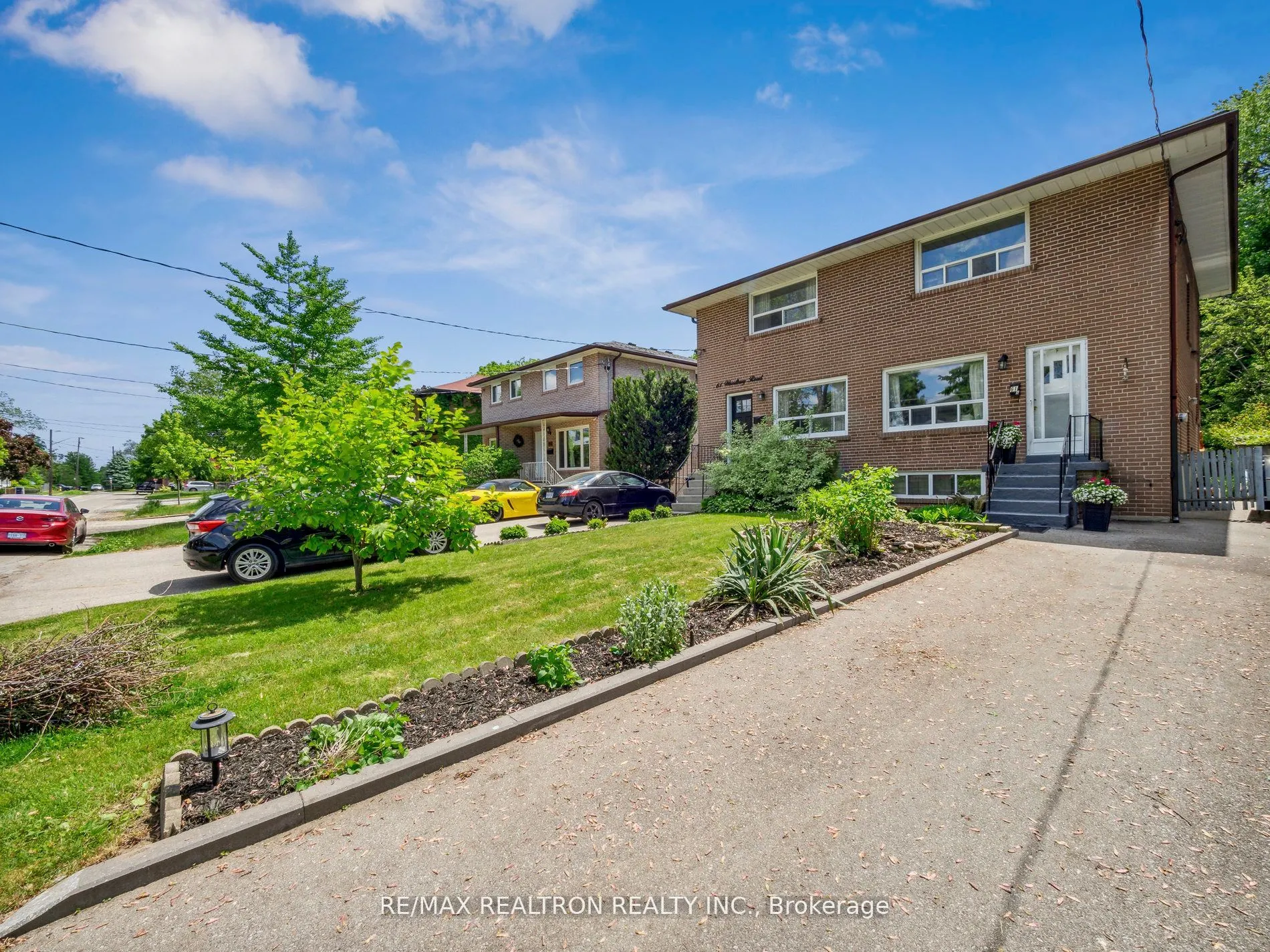 61A Woodbury Road