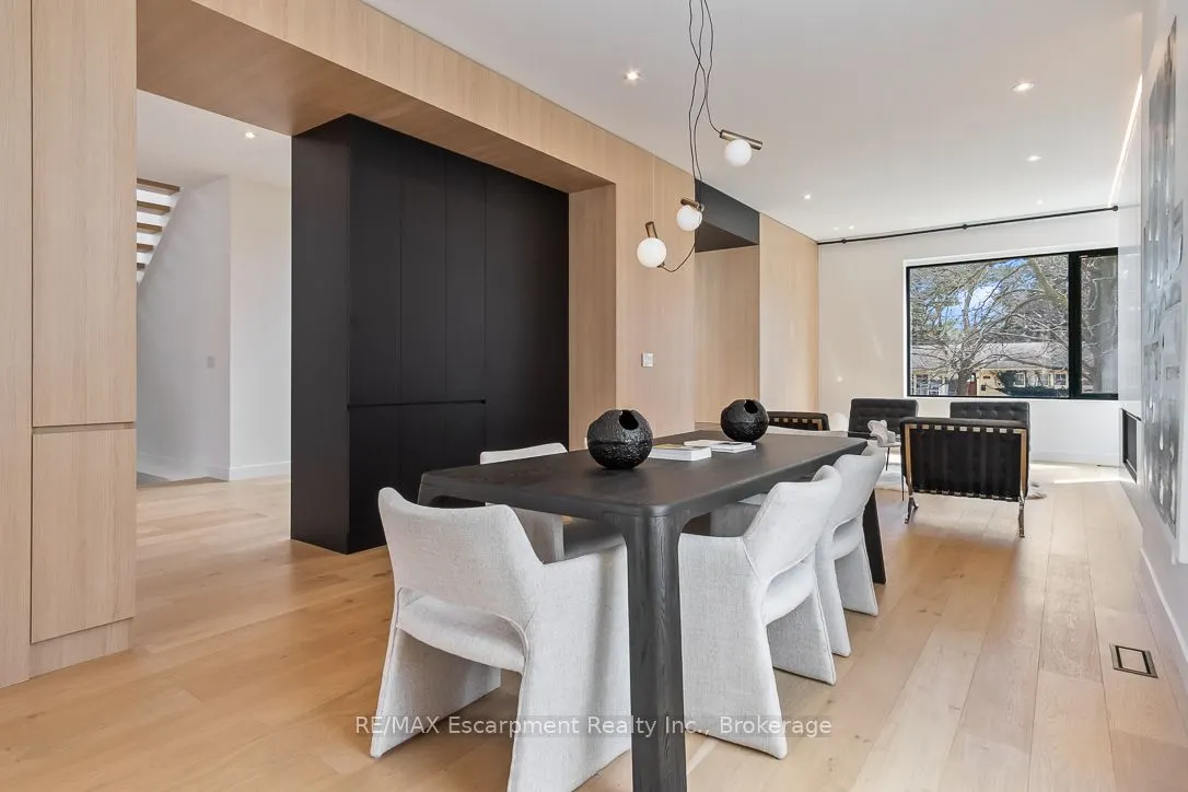 1405 ACTON Crescent