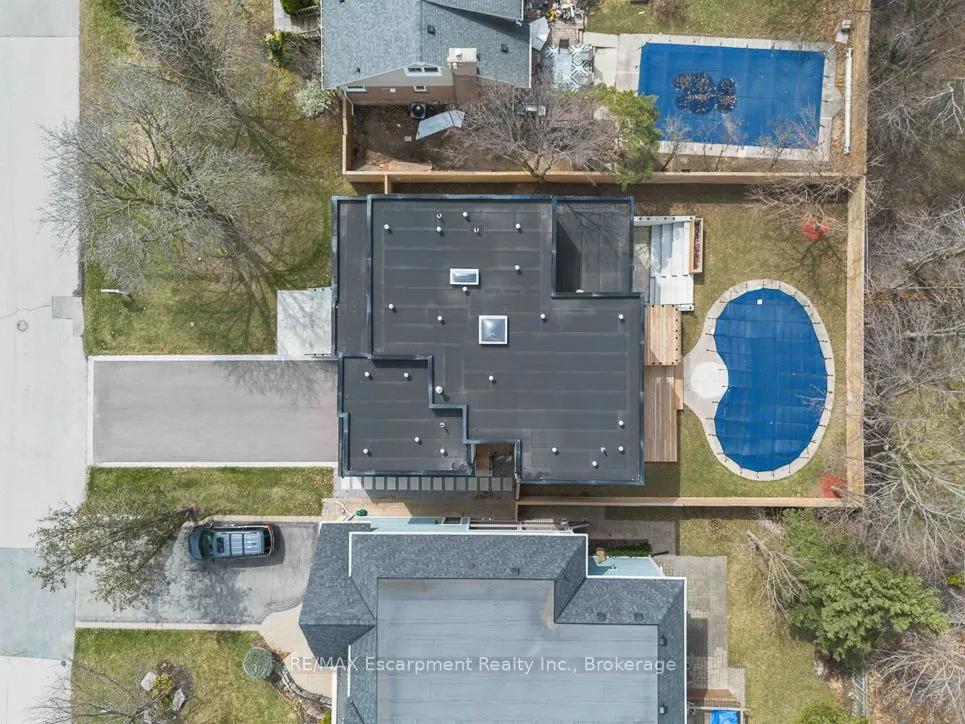 1405 ACTON Crescent
