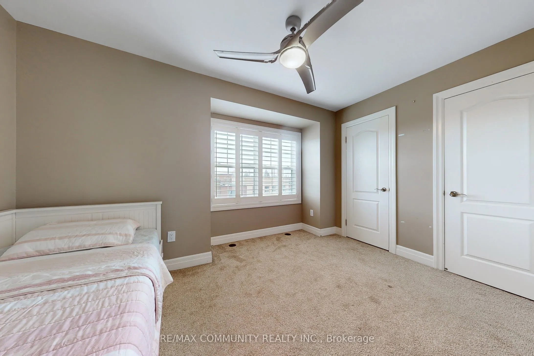 3030 Lakeshore Boulevard W, #8