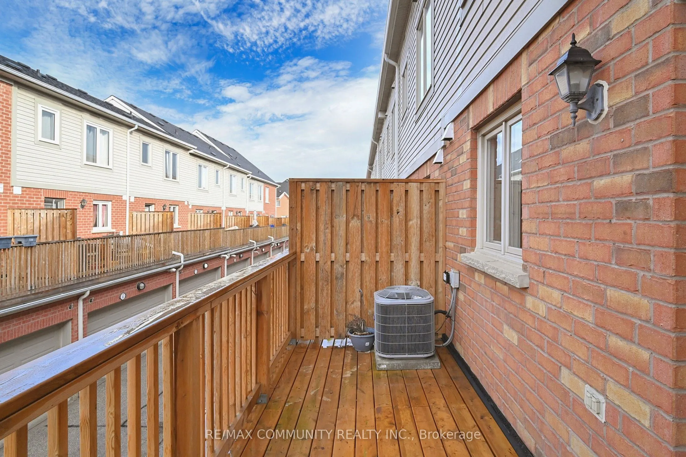 3030 Lakeshore Boulevard W, #8