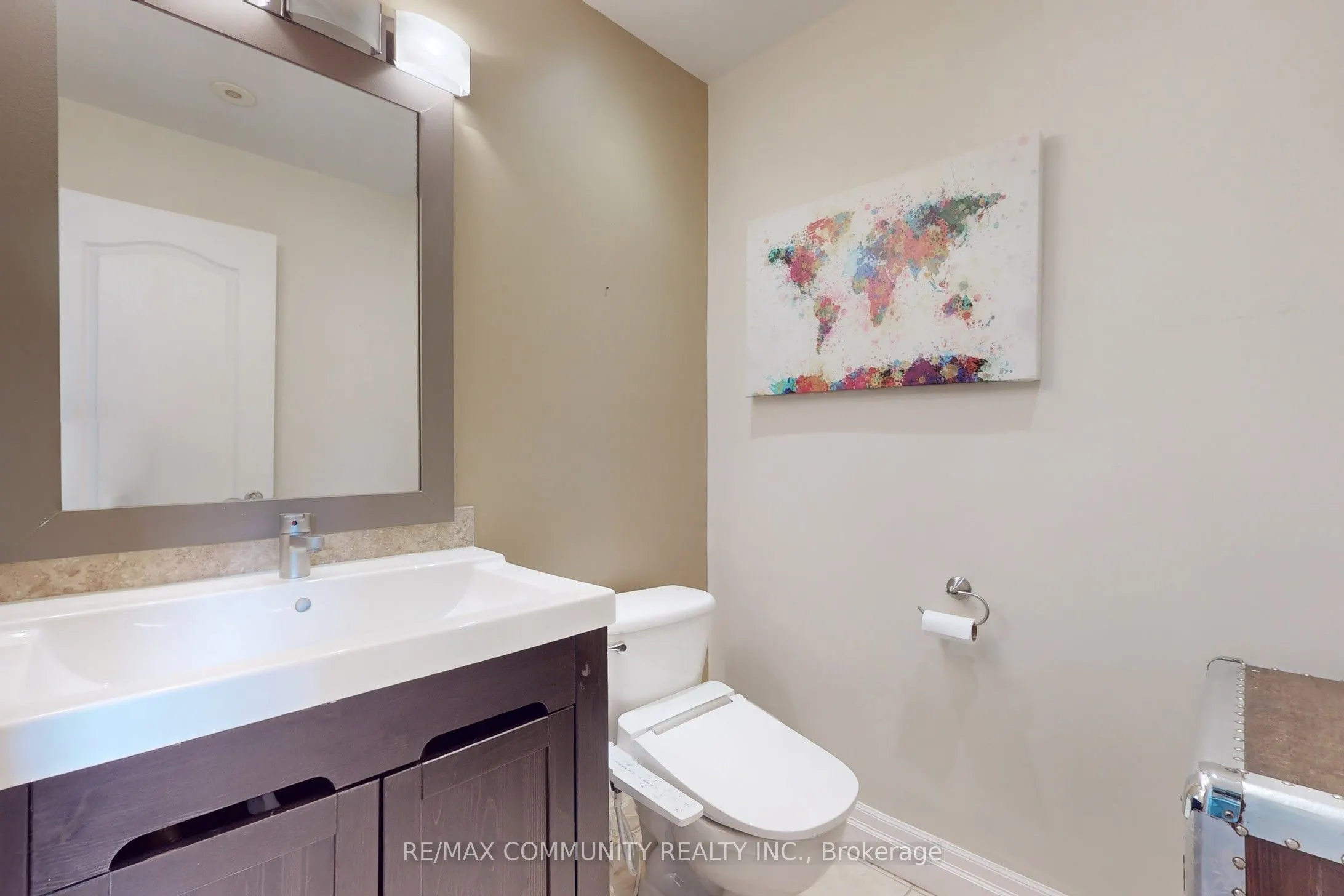 3030 Lakeshore Boulevard W, #8