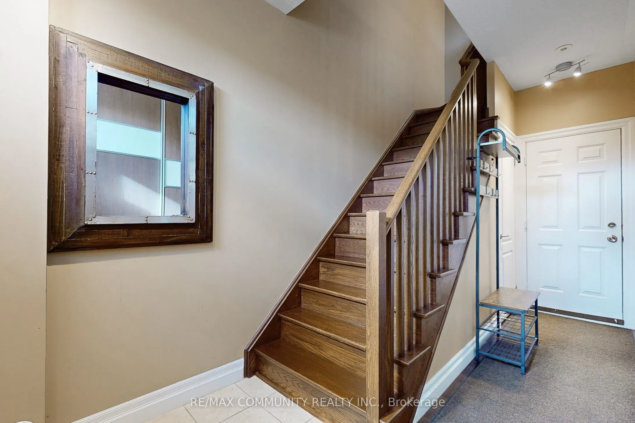 3030 Lakeshore Boulevard W, #8