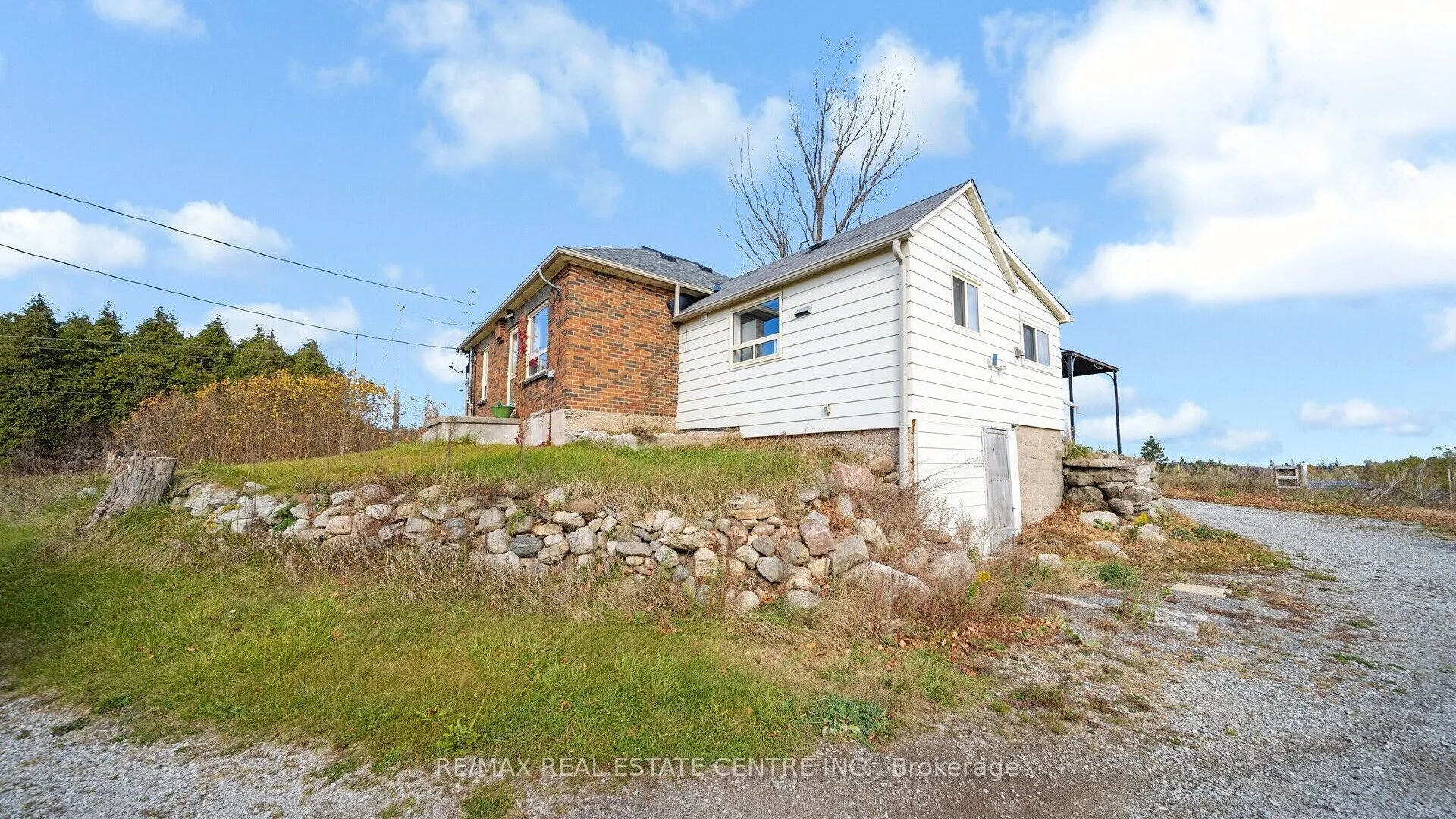 11648 Highway 7