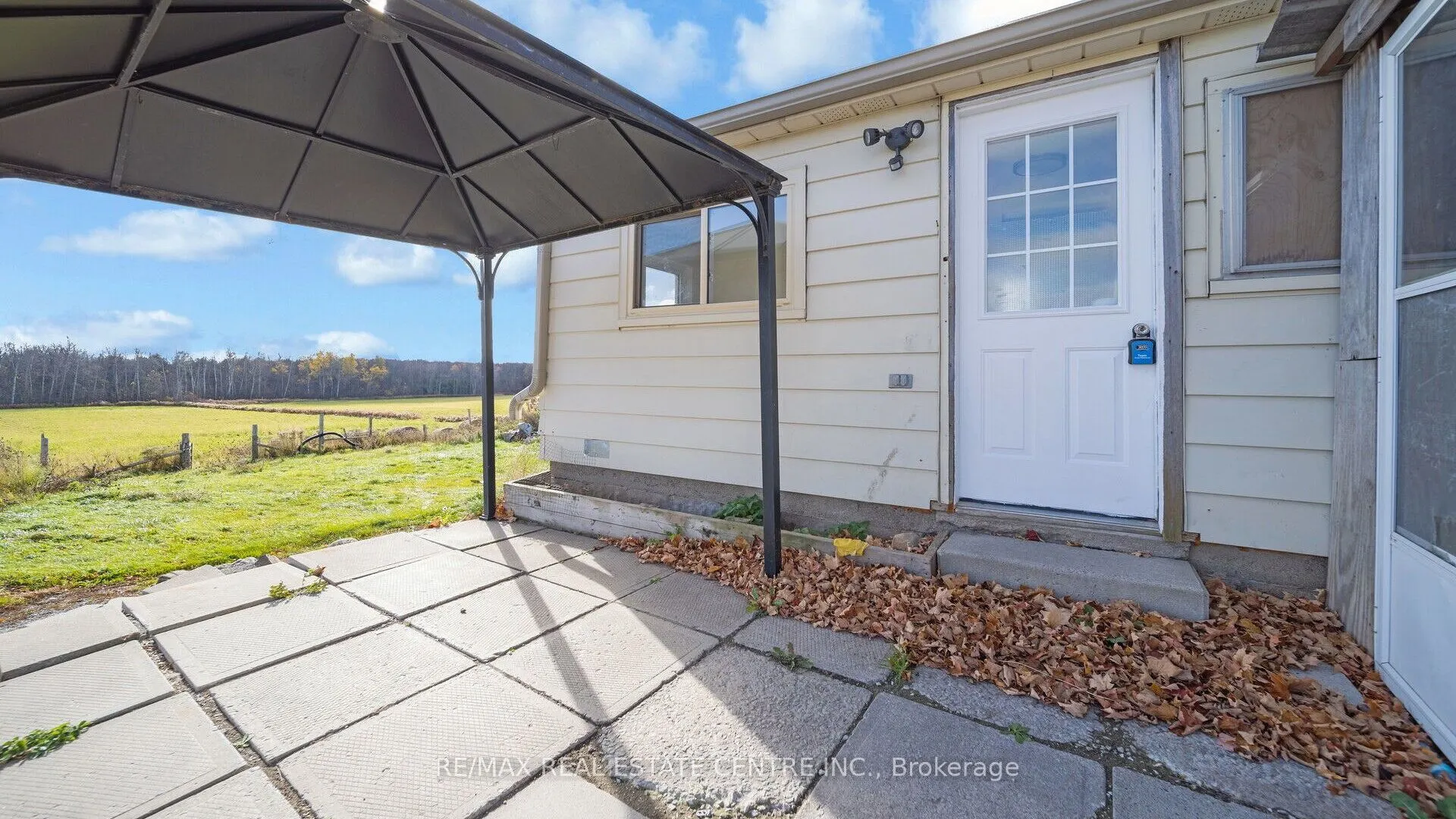 11648 Highway 7