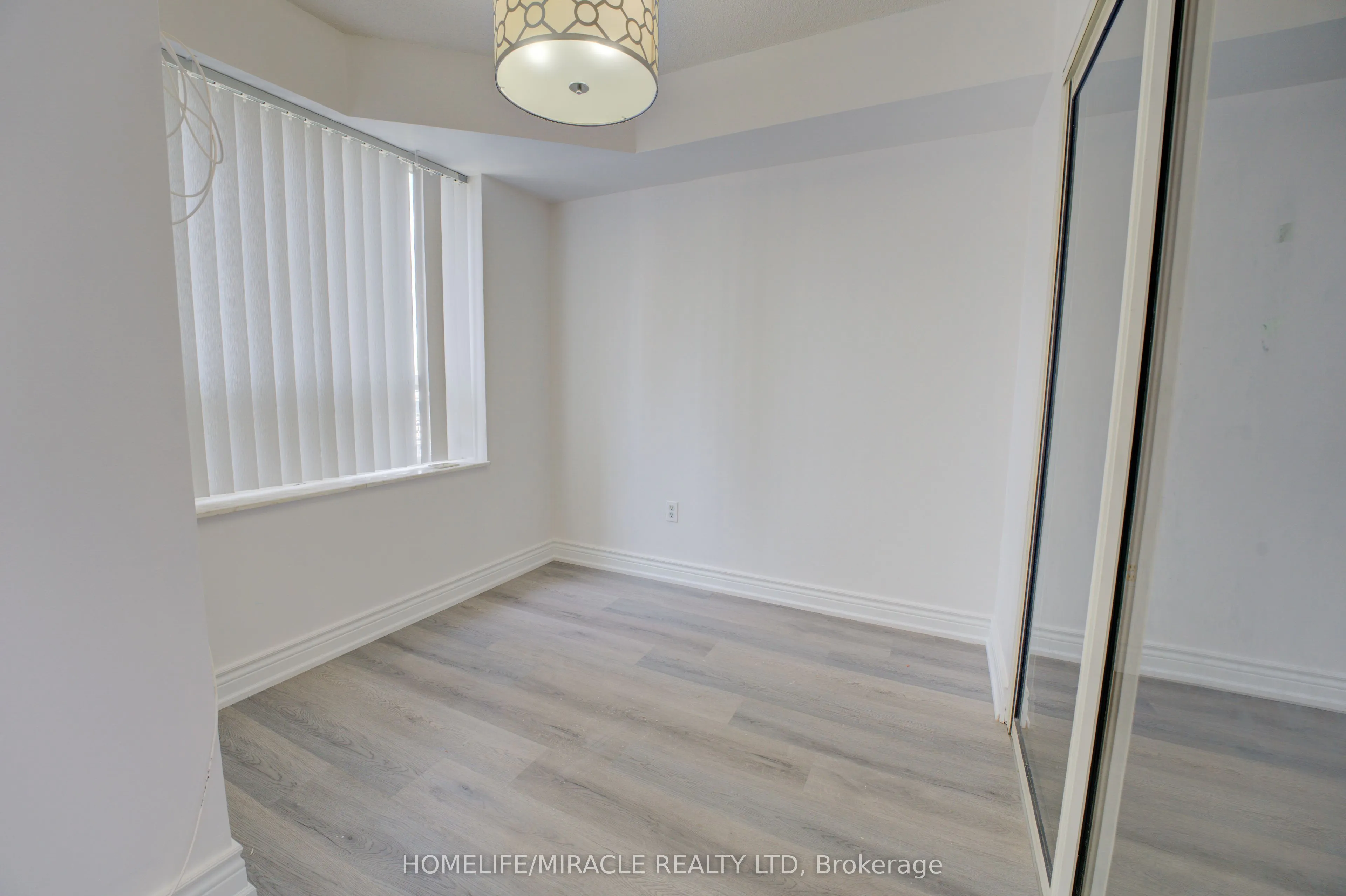 325 Webb Drive, #1405