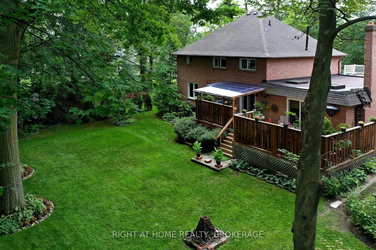 1412 Carmen Drive
