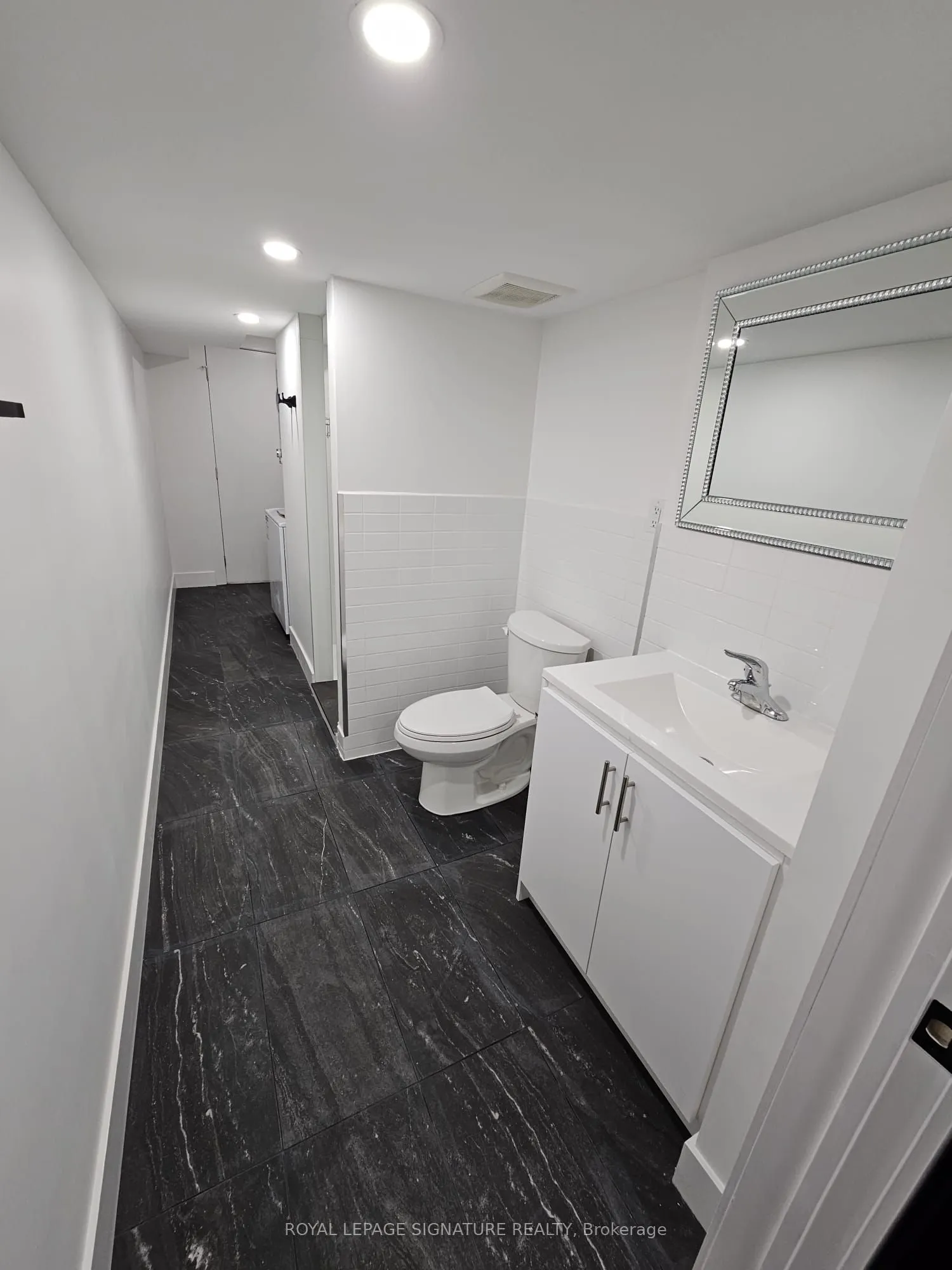 4411 Centertown Way