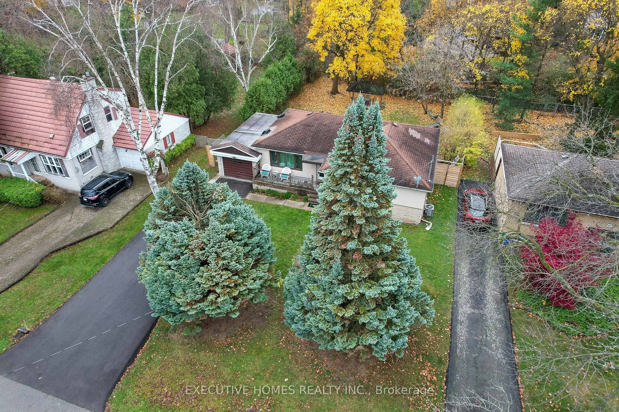 208 Glen Oak Drive