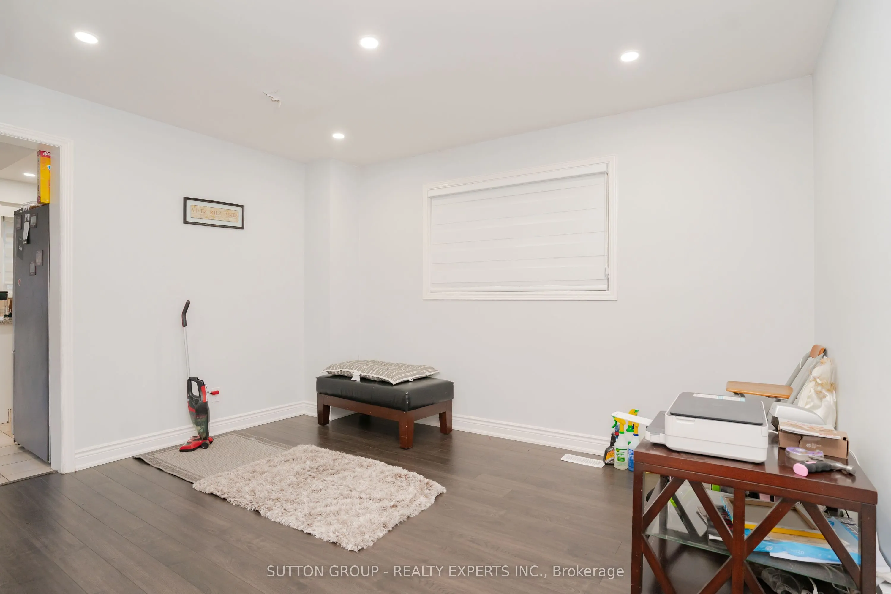 463 Rutherford Road N