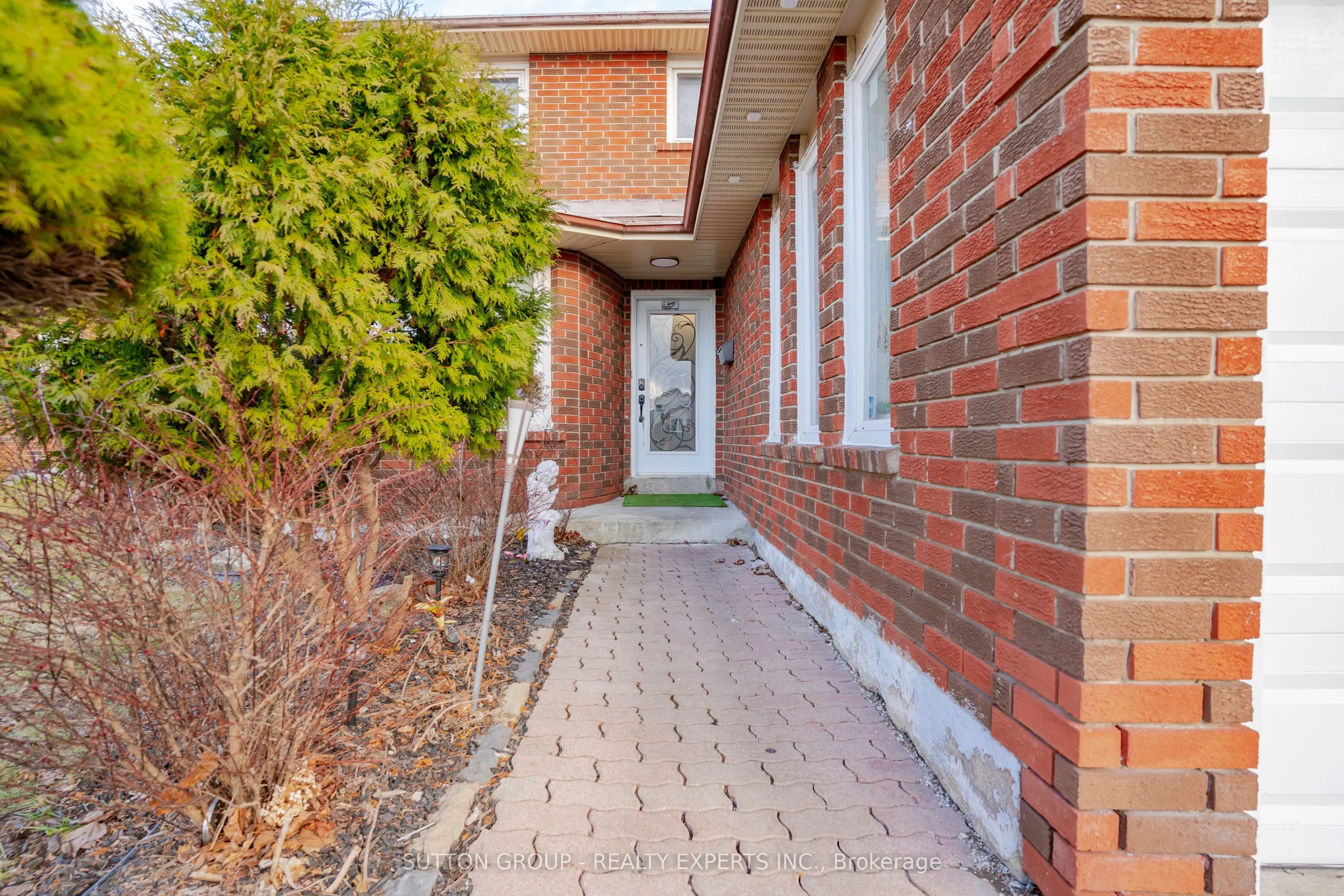 463 Rutherford Road N