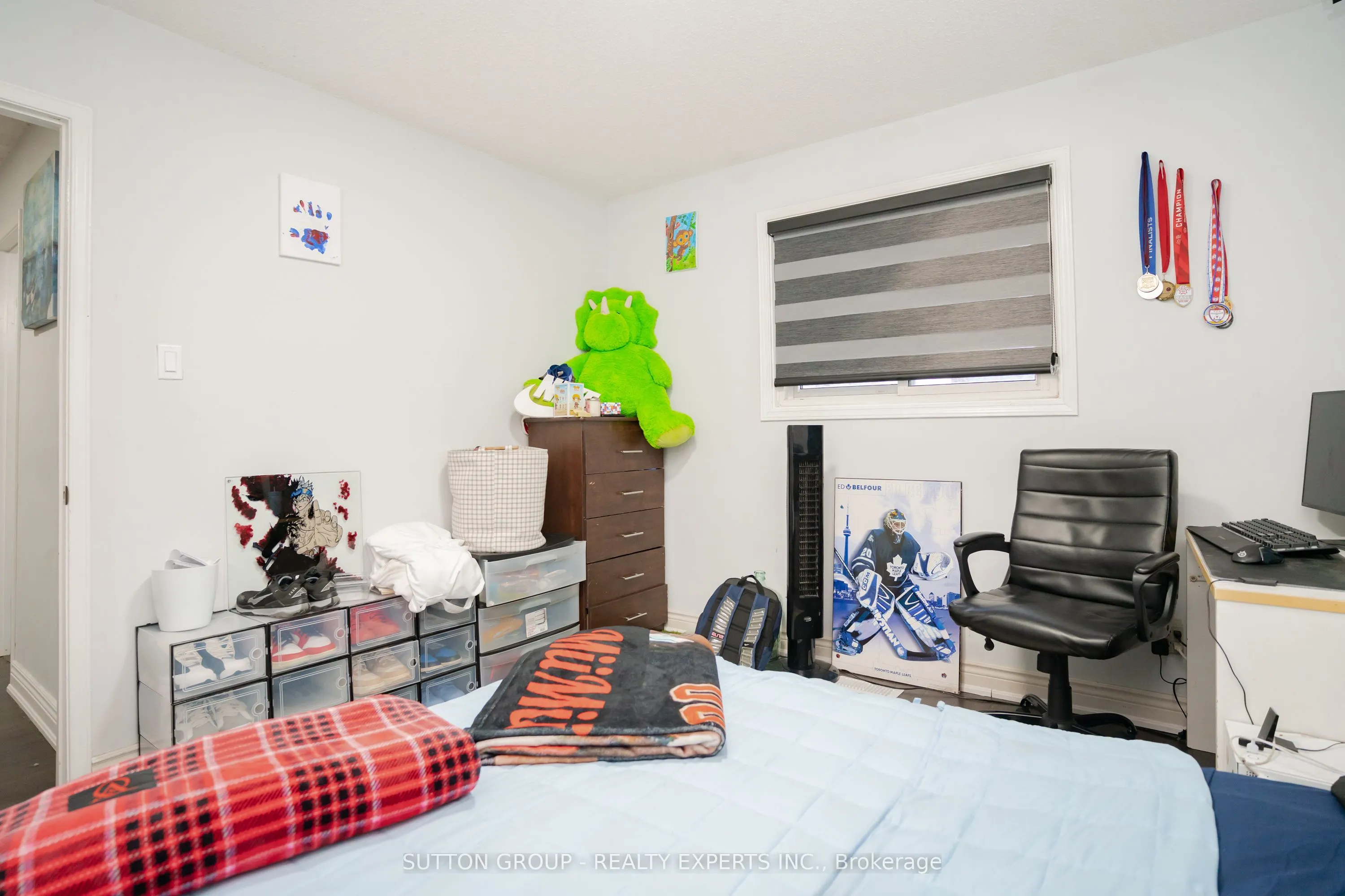 463 Rutherford Road N