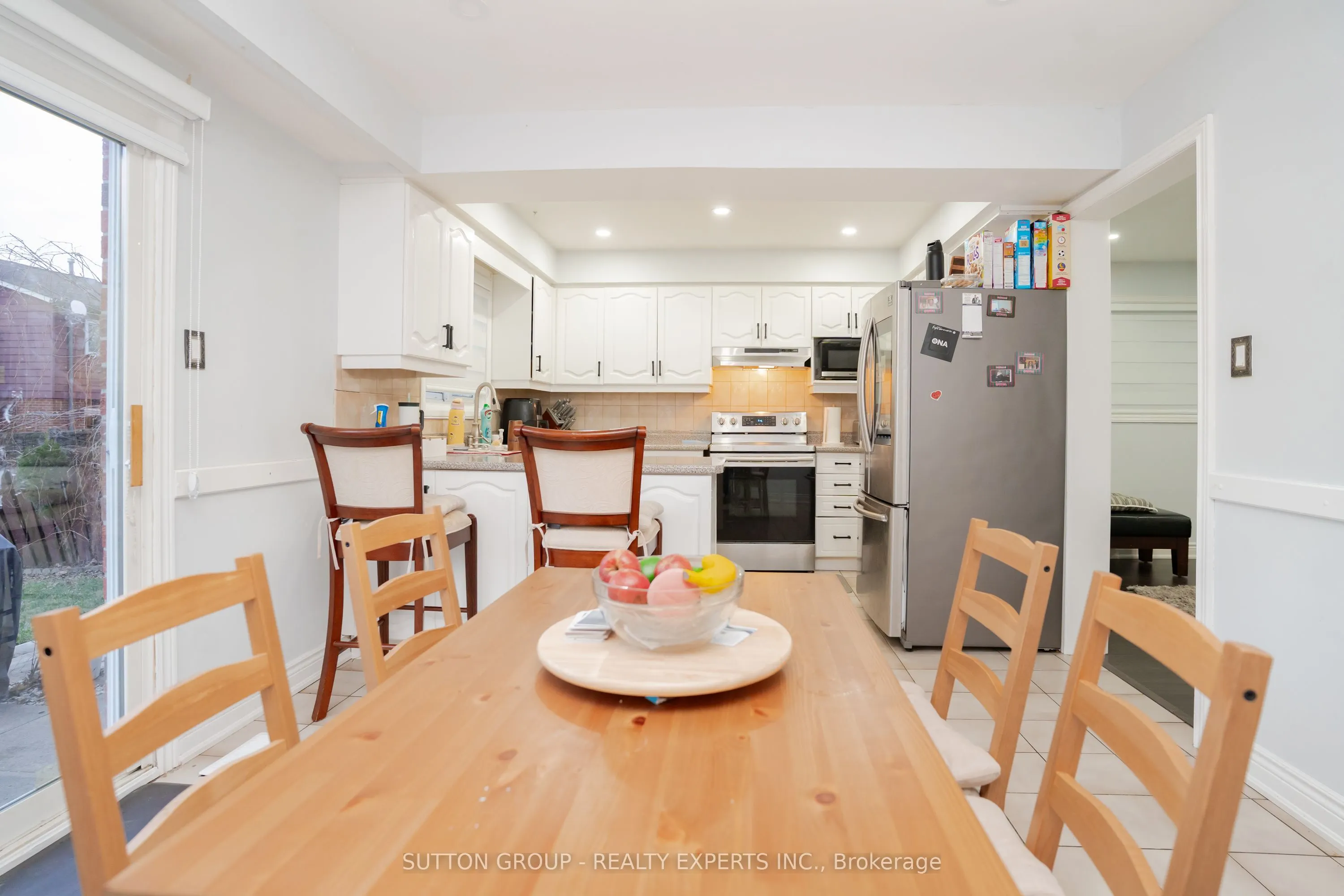 463 Rutherford Road N