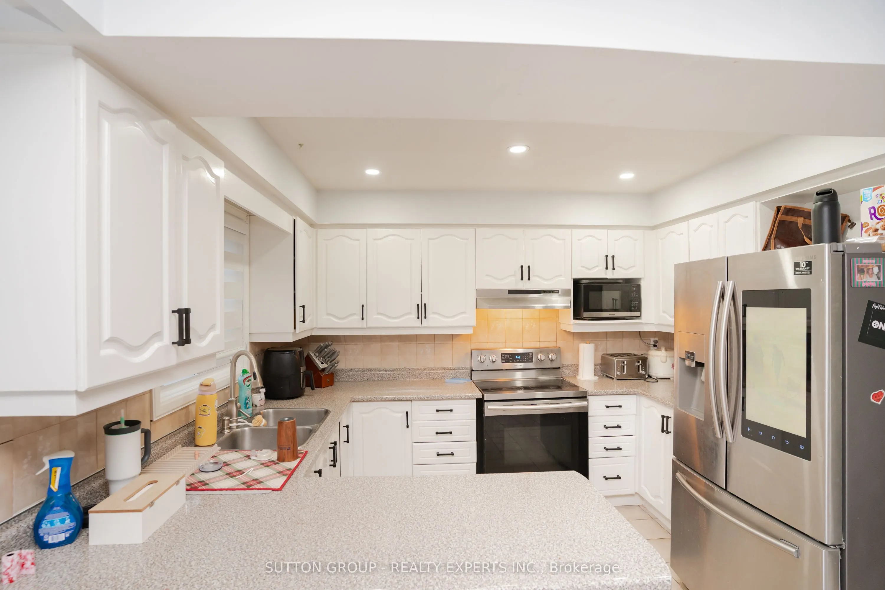 463 Rutherford Road N