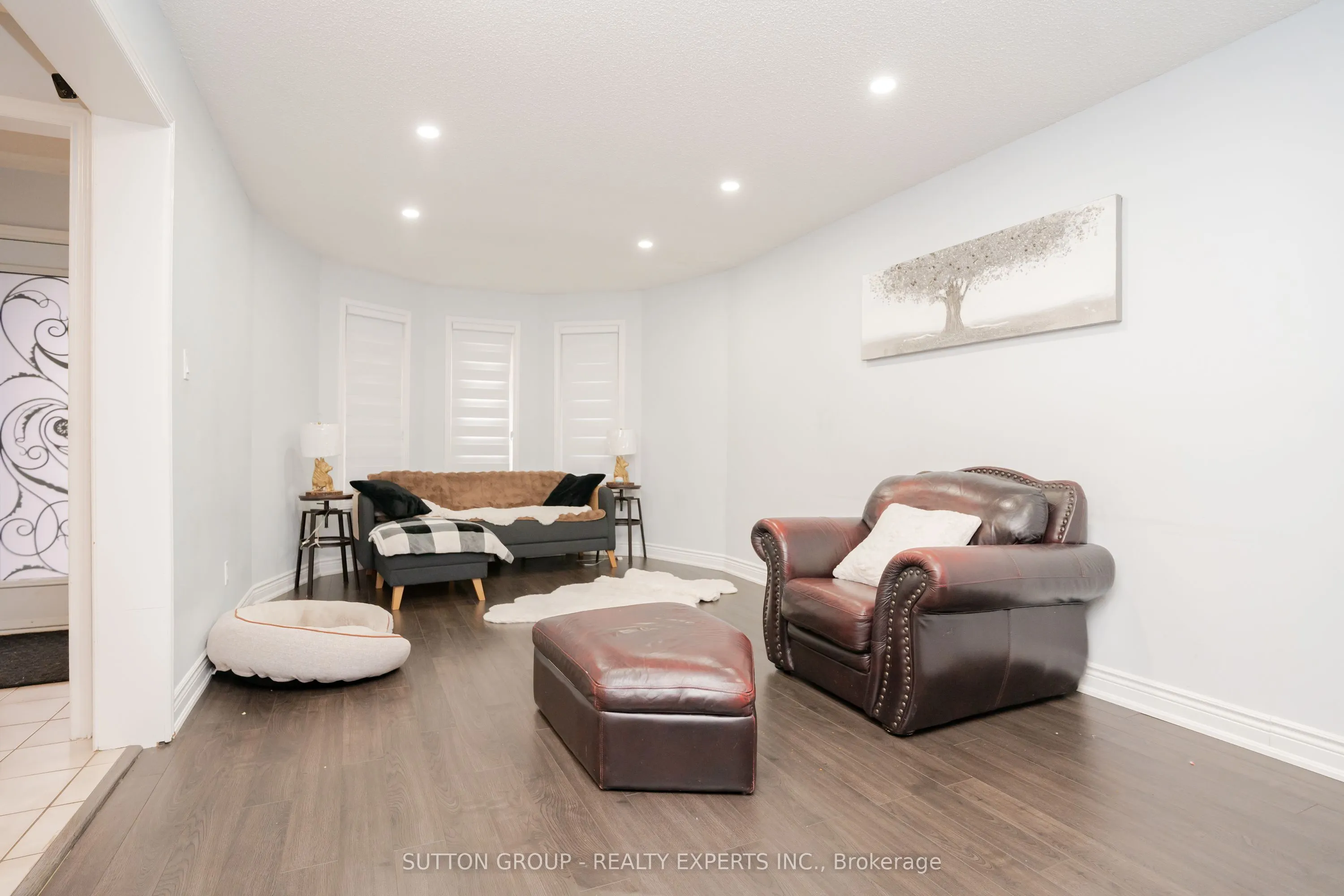 463 Rutherford Road N