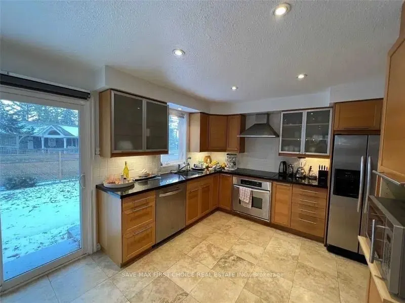 1249 Indian Road