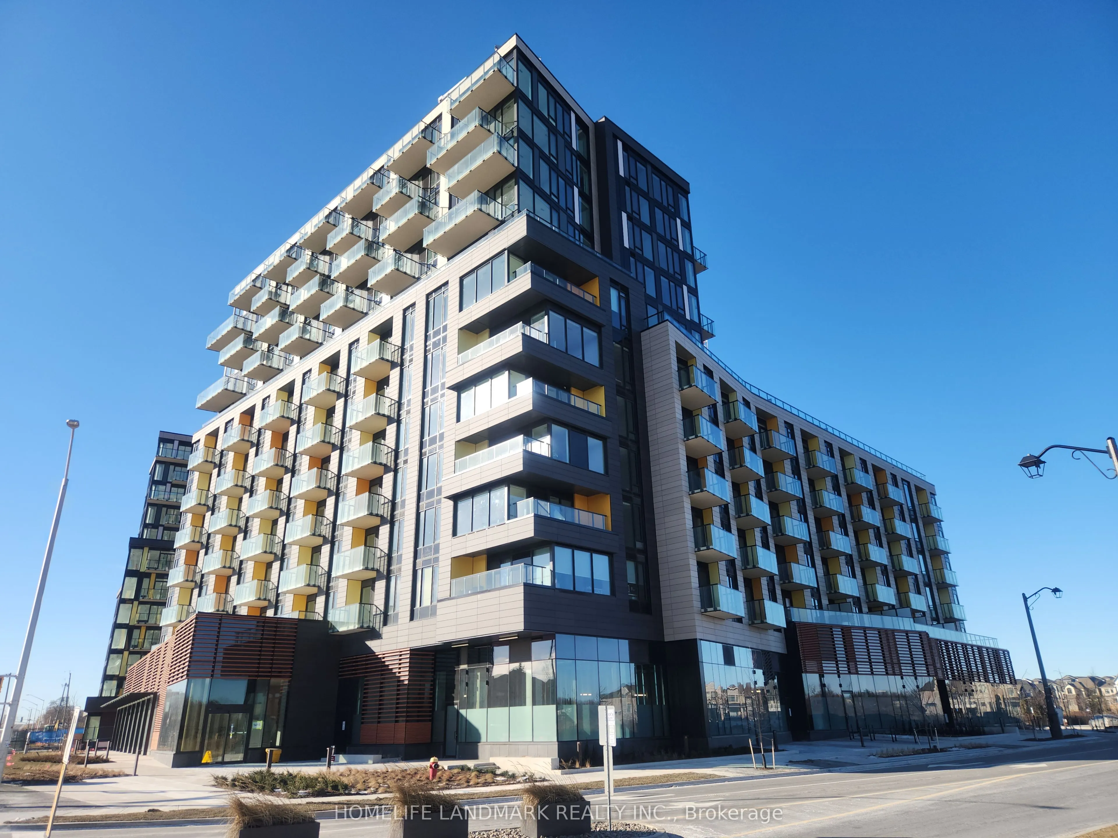 1415 Dundas Street E, #907