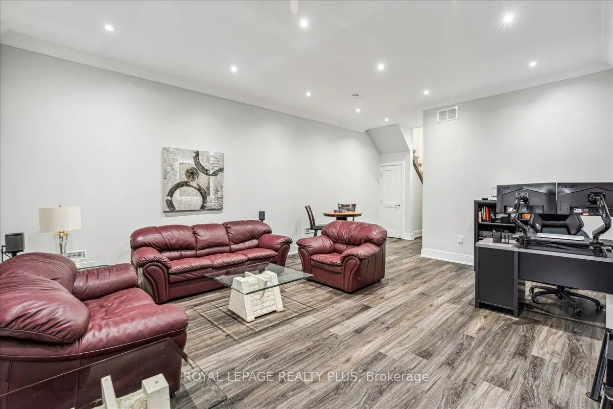 52 Lunness Road
