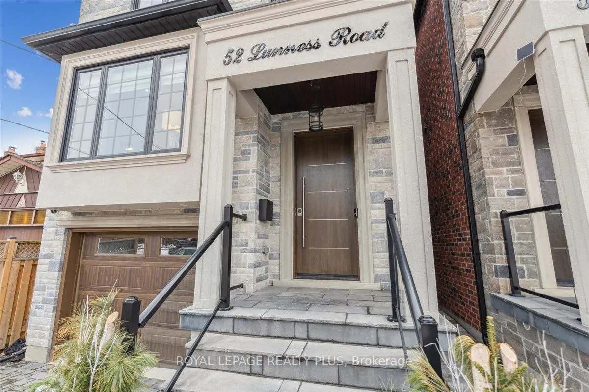 52 Lunness Road