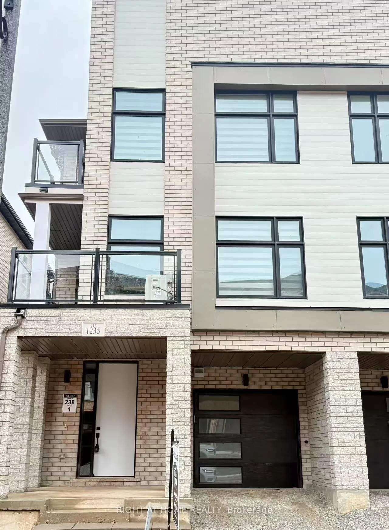 1235 Anthonia Trail