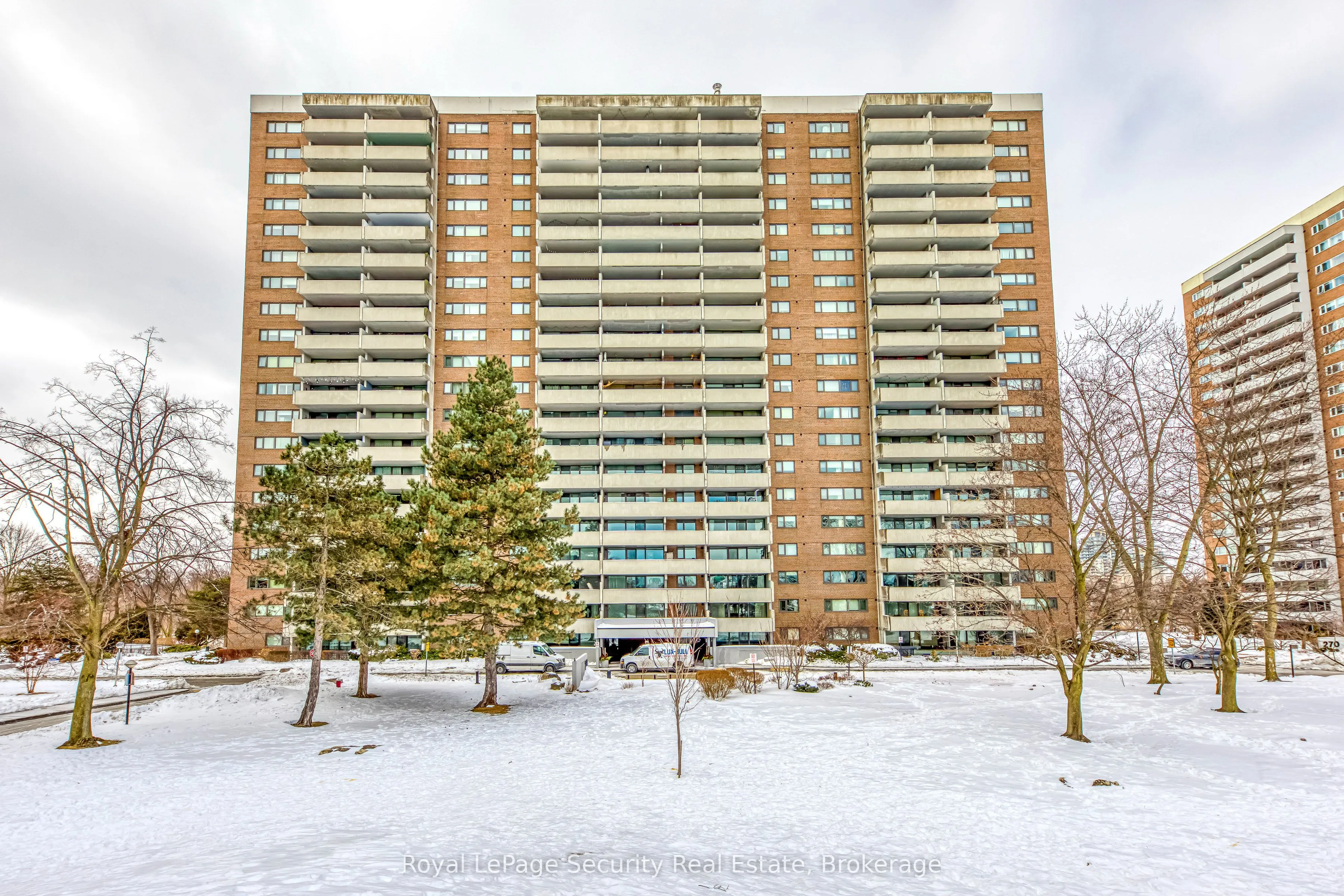 260 Scarlett Road, #2005