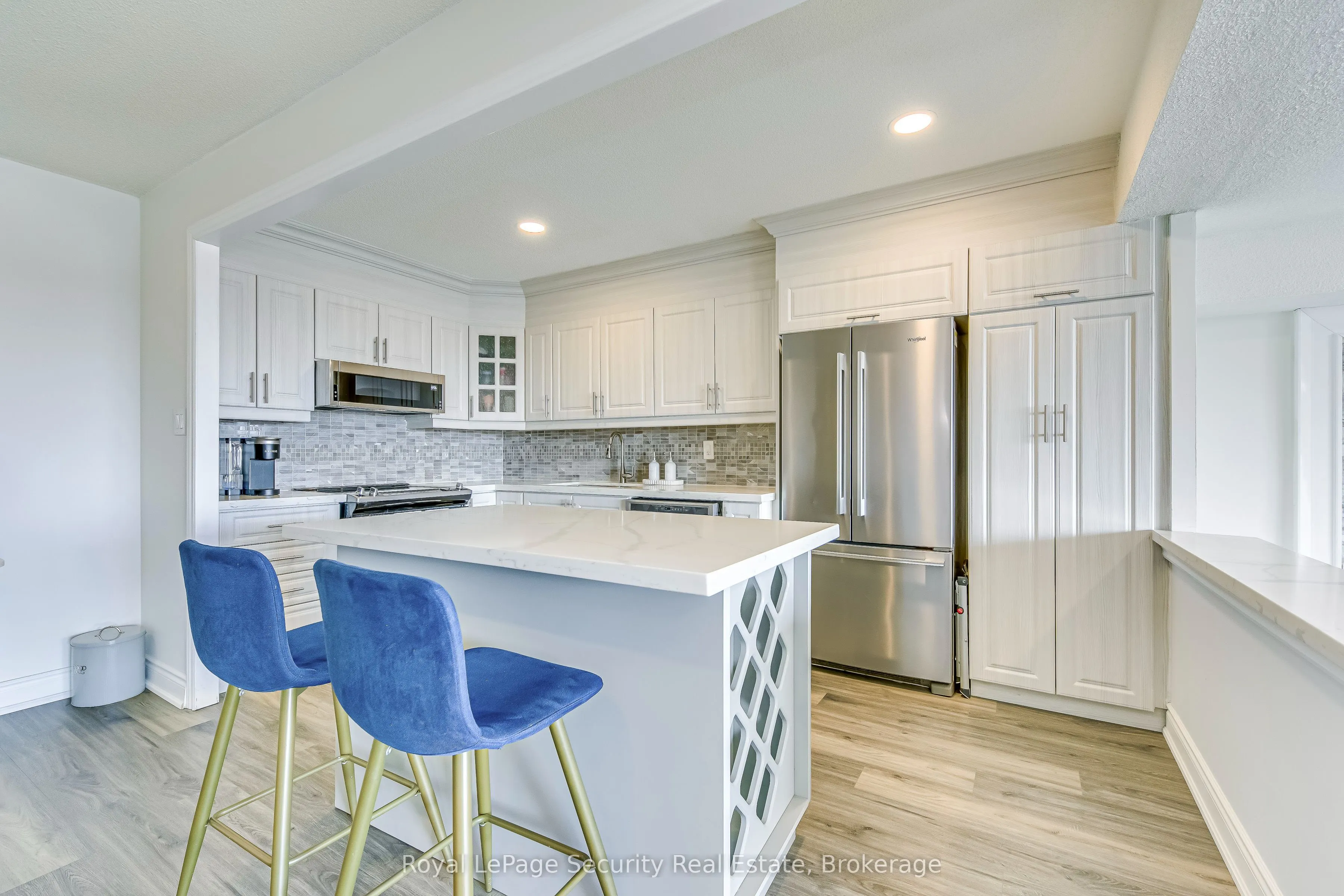 260 Scarlett Road, #2005