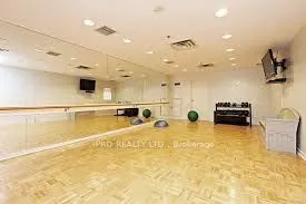 33 Elm Drive, #406