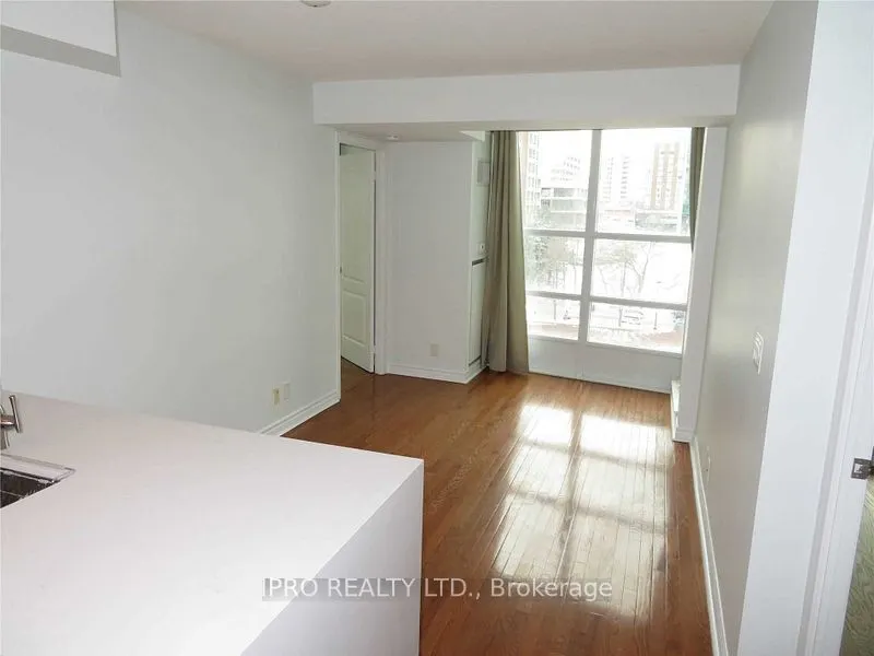 33 Elm Drive, #406