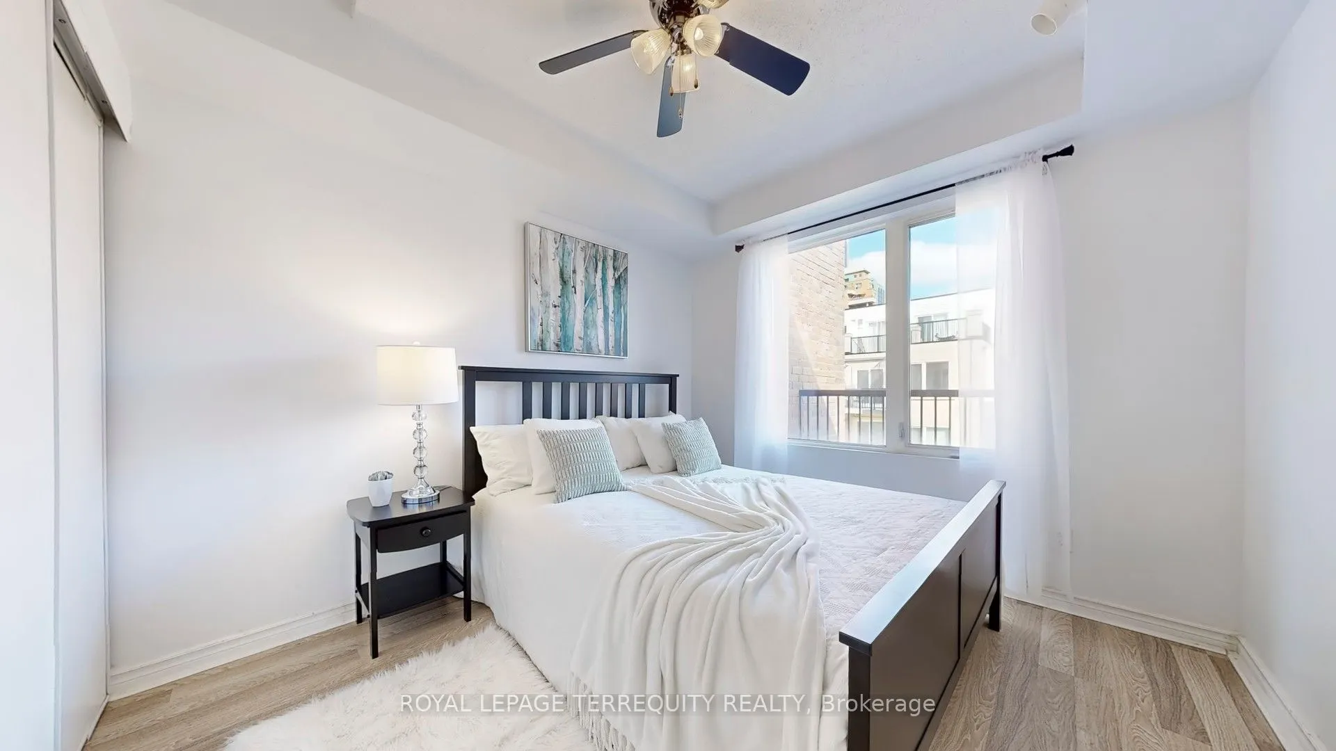 3031 Finch Avenue W, #2027
