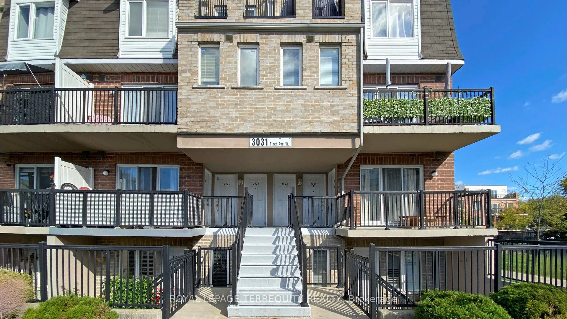 3031 Finch Avenue W, #2027