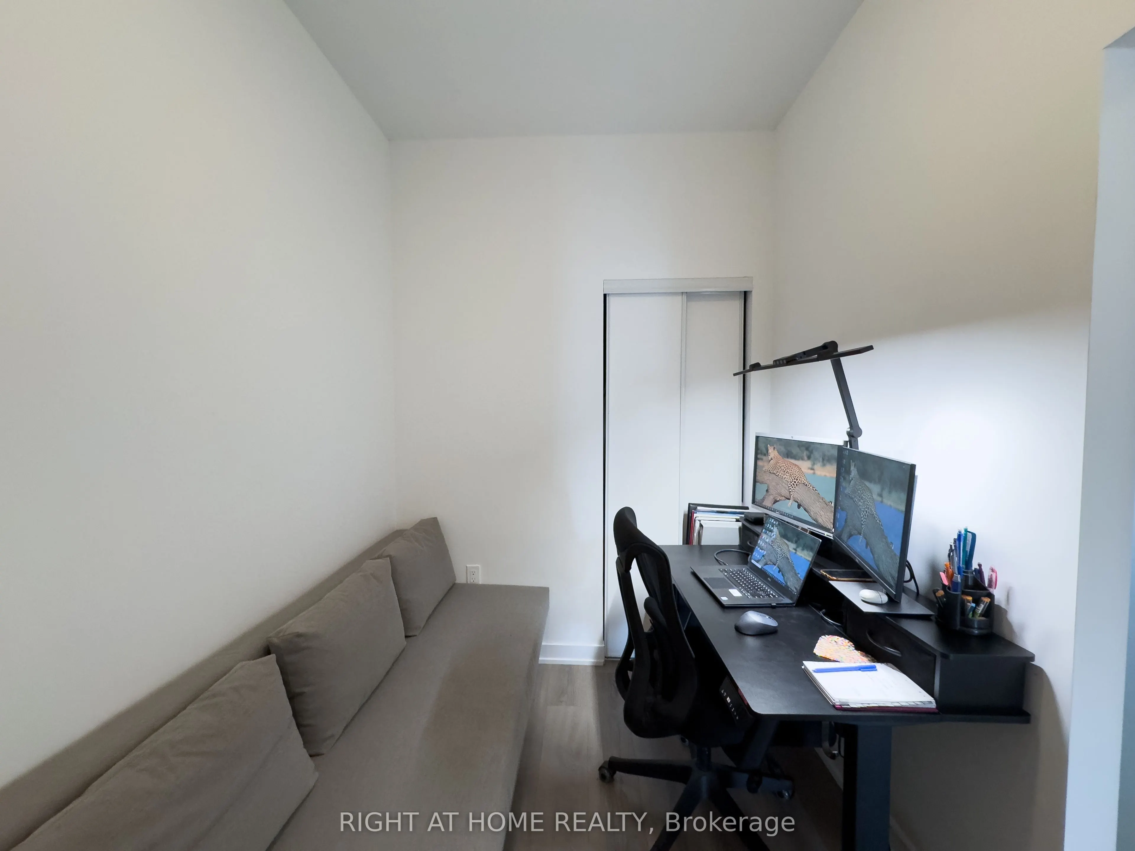 2433 Dufferin Street, #211