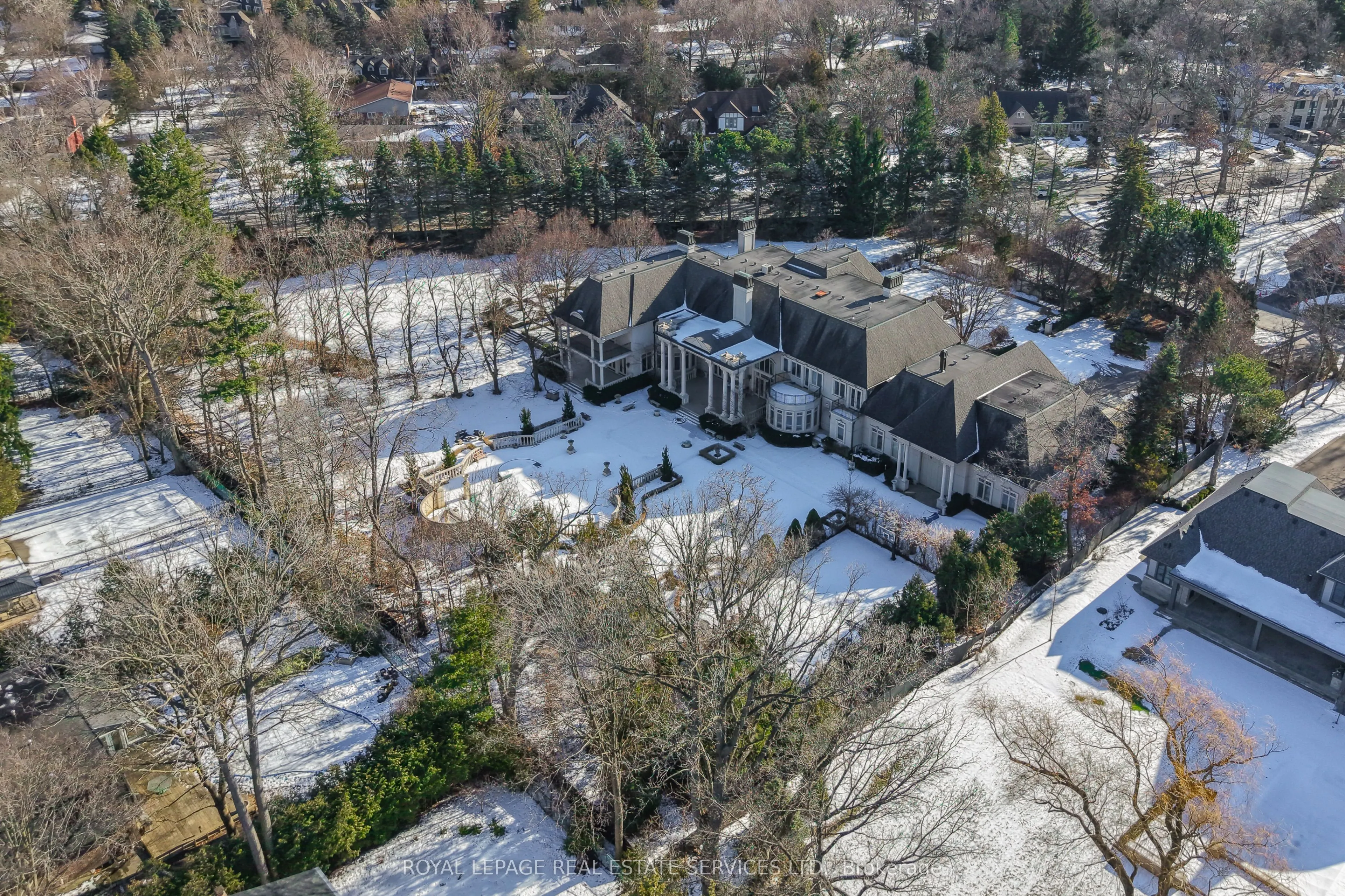 2215 Doulton Drive