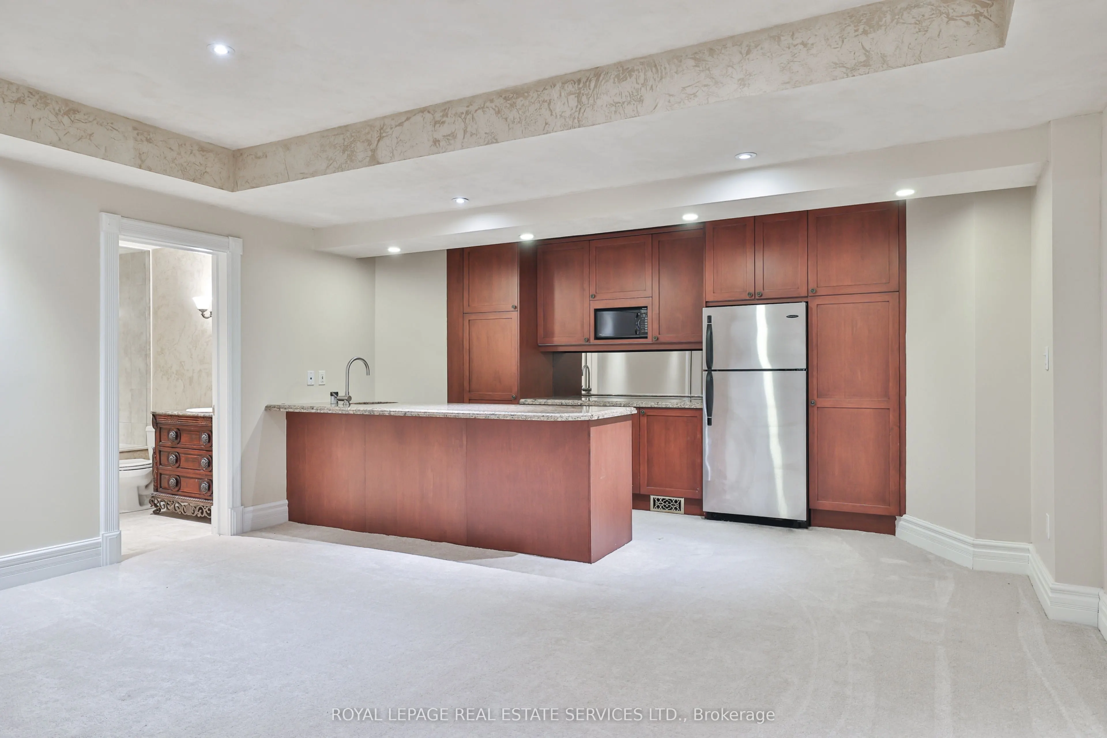 2215 Doulton Drive