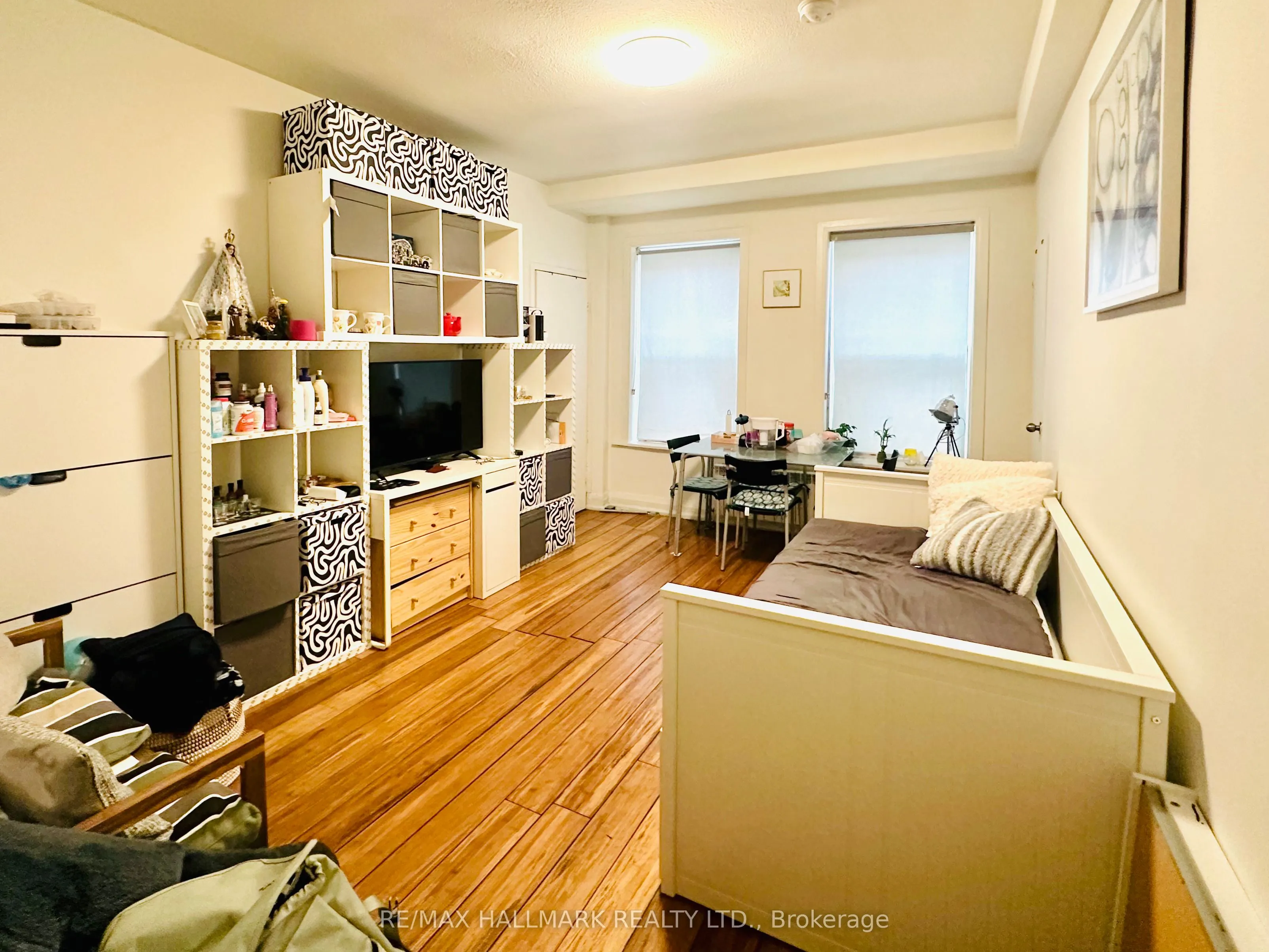 1 Triller Avenue, #106