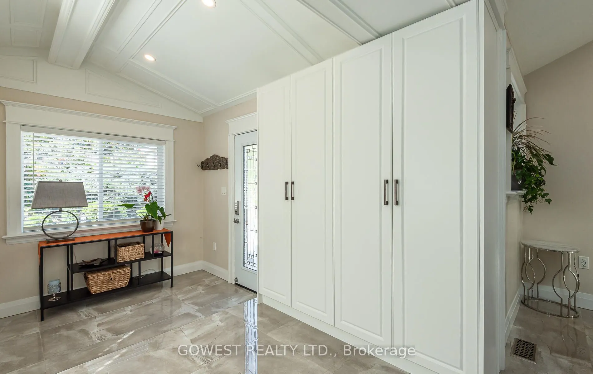 2670 Embleton Road