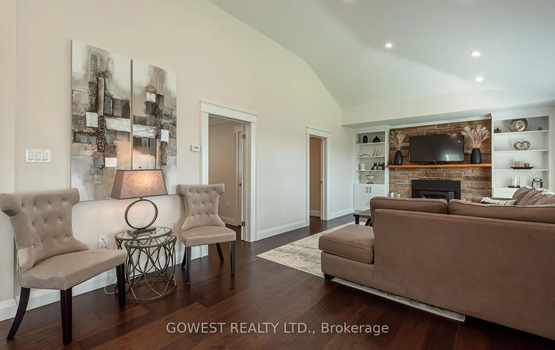 2670 Embleton Road