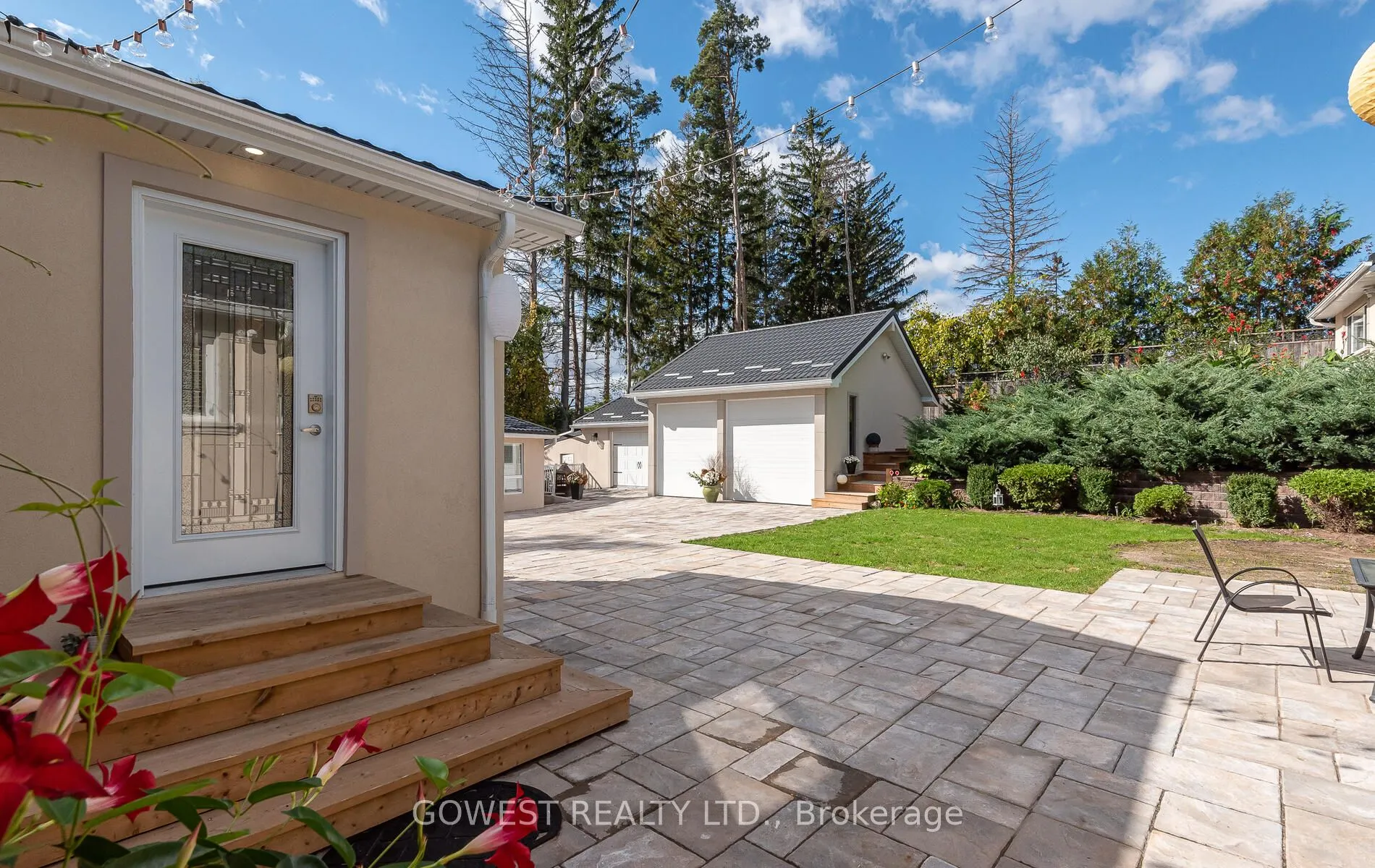 2670 Embleton Road
